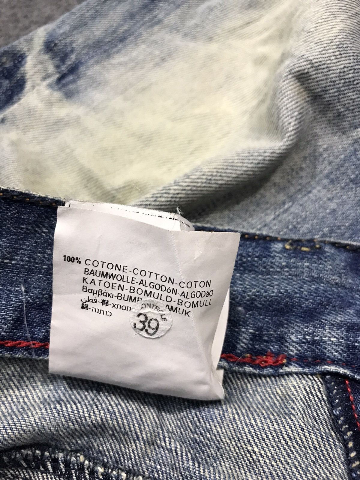 Replay Replay R81 Asolo Italy Distressed Denim Jeans Buttonfly Size US 31 - 13 Thumbnail