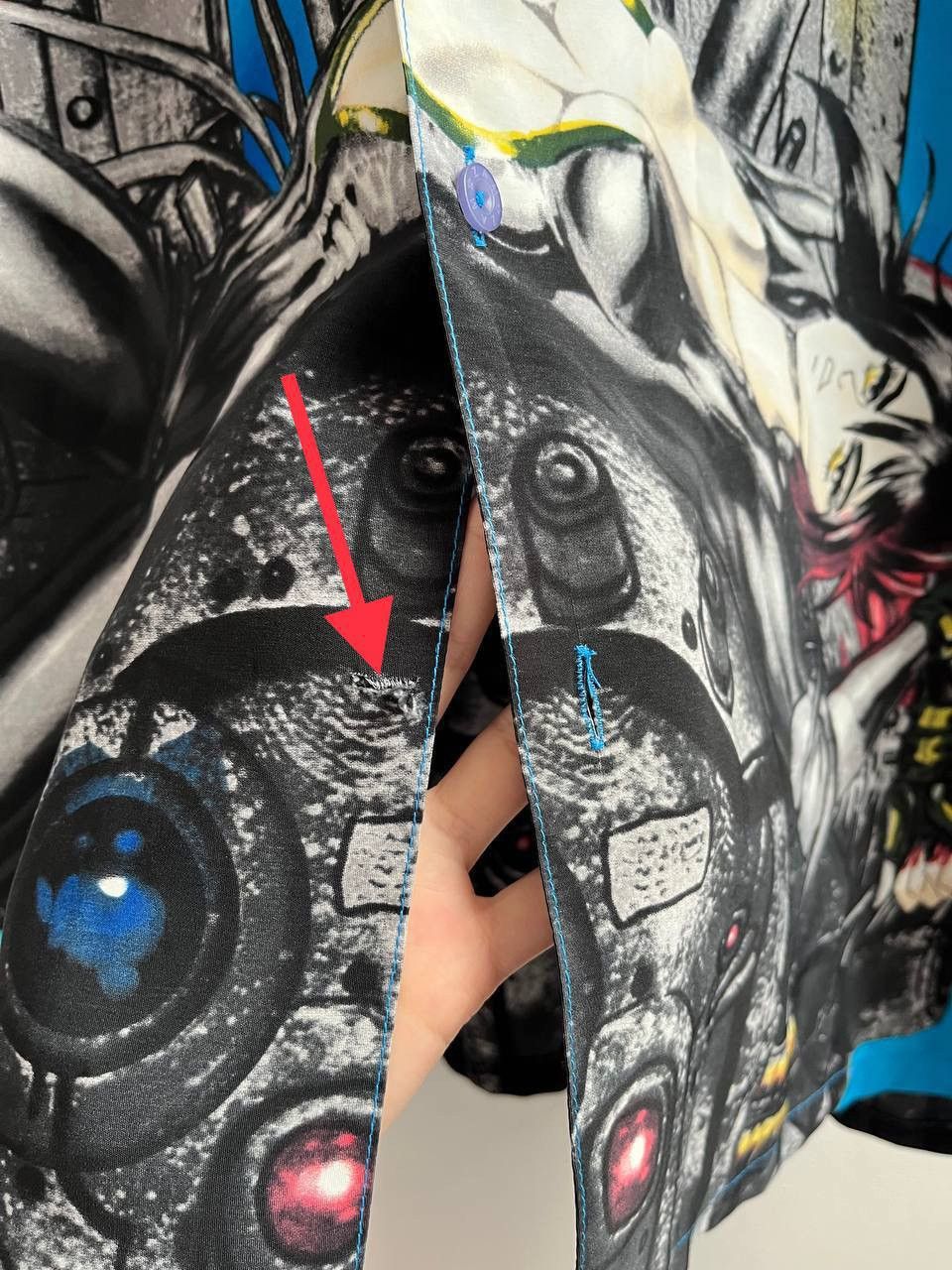 Anime Vintage 90’s Solo Loco “Ghost In The Shell” Anime Shirt Size US L / EU 52-54 / 3 - 10 Thumbnail