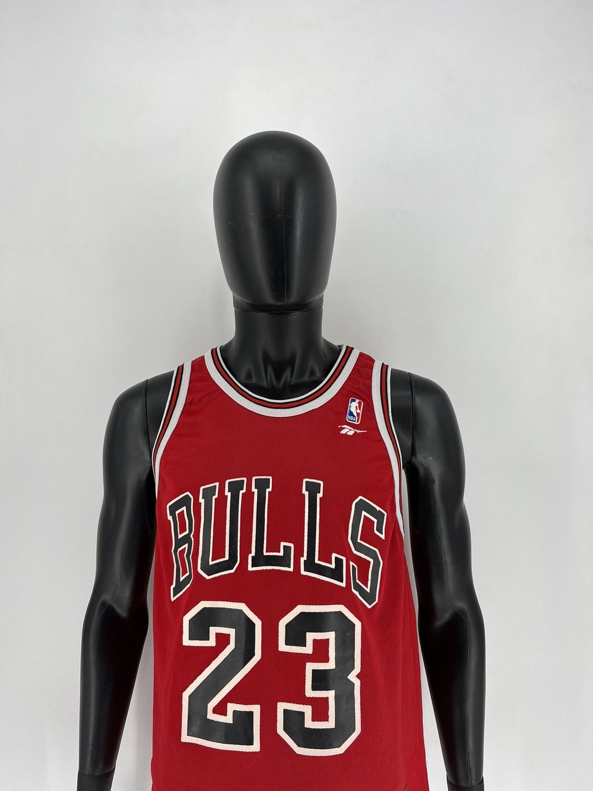 NBA Rare Vintage Reebok NBA Chicago Bulls jordan Basketball Size US M / EU 48-50 / 2 - 1 Thumbnail