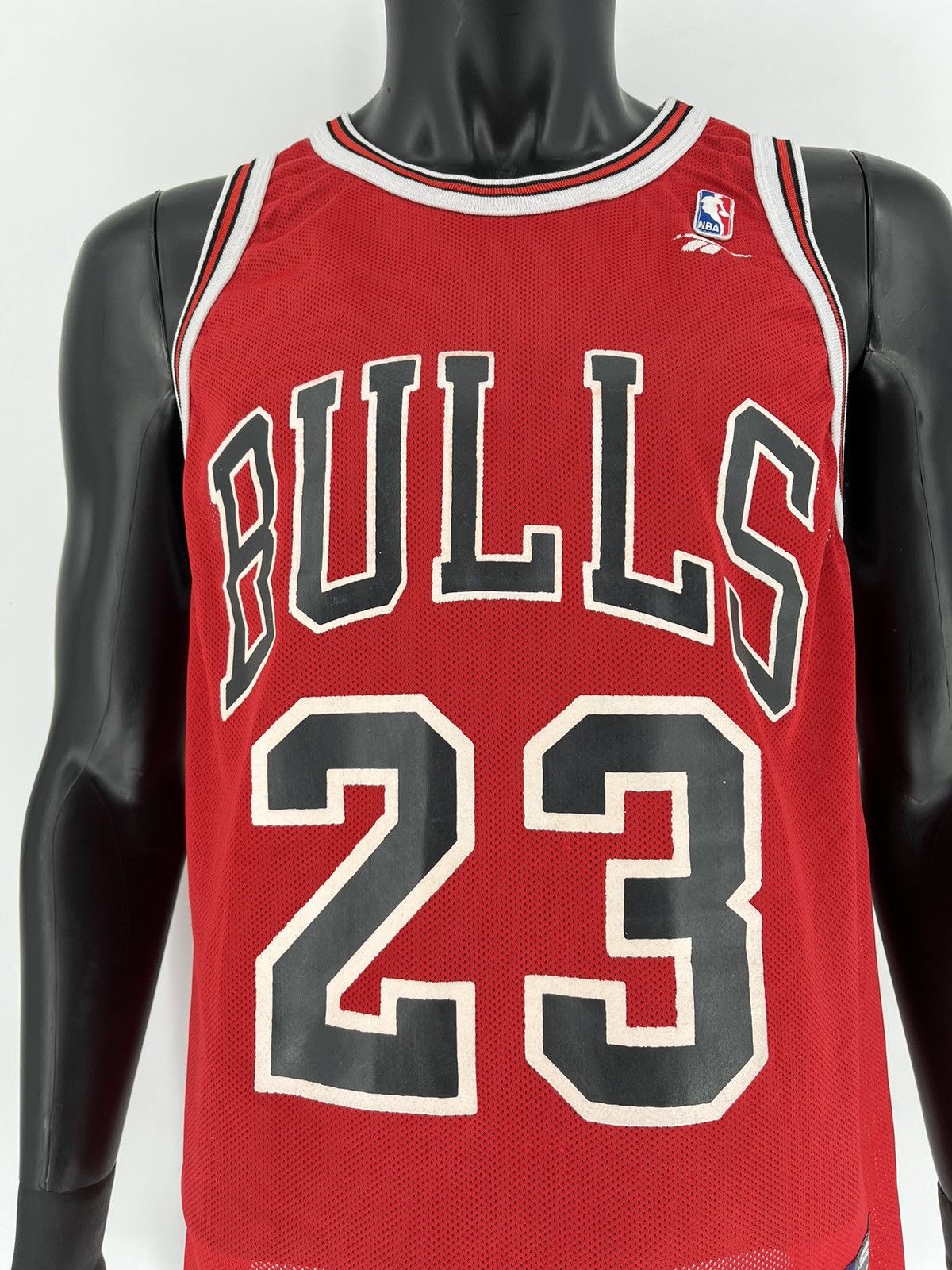 NBA Rare Vintage Reebok NBA Chicago Bulls jordan Basketball Size US M / EU 48-50 / 2 - 9 Thumbnail