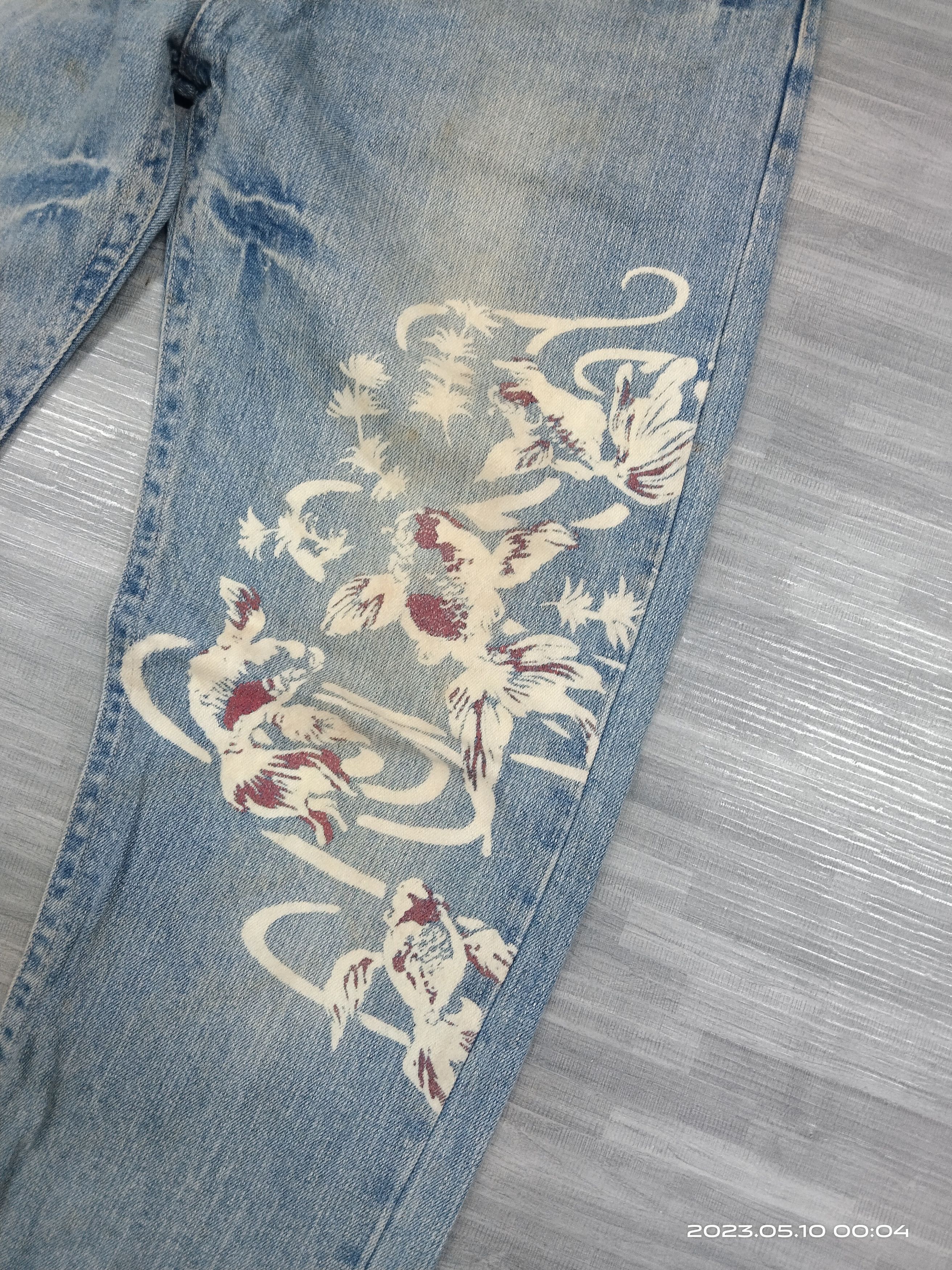 Art Comes First SiCK RIPED HANDMADE ART KOI FISH BUDEN DENIM PANTS Size US 35 - 6 Thumbnail