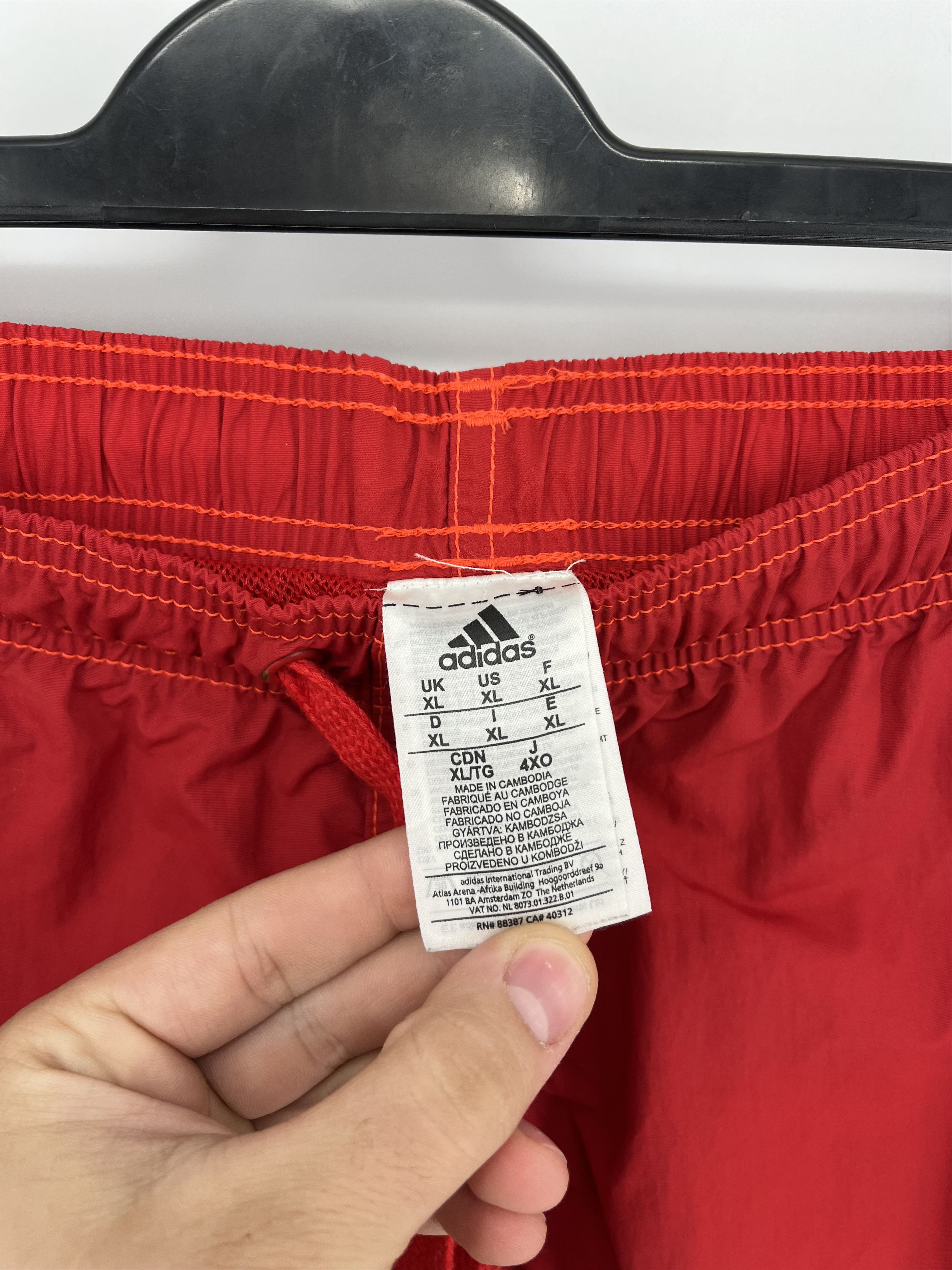 Adidas × Vintage Vintage Y2K Adidas Stripes Shorts Streetwear Fashion Size US 36 / EU 52 - 3 Thumbnail