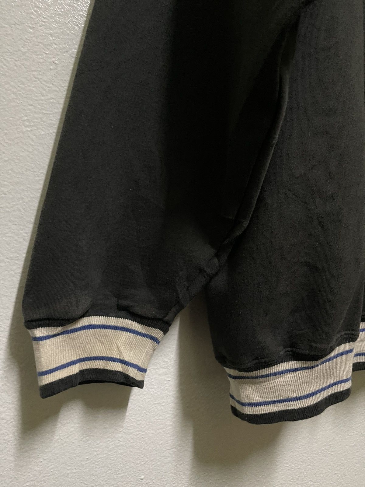 Nike Vintage Rare Nike Sweatshirt Hoodie Center Swoosh Size US L / EU 52-54 / 3 - 6 Thumbnail