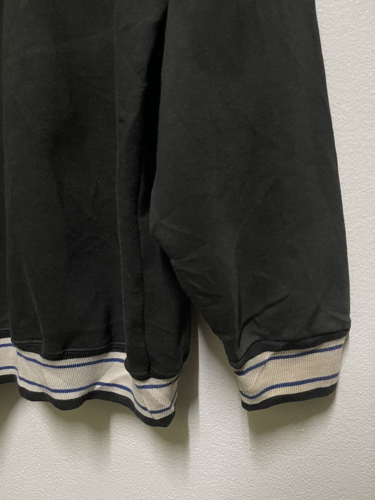 Nike Vintage Rare Nike Sweatshirt Hoodie Center Swoosh Size US L / EU 52-54 / 3 - 20 Thumbnail