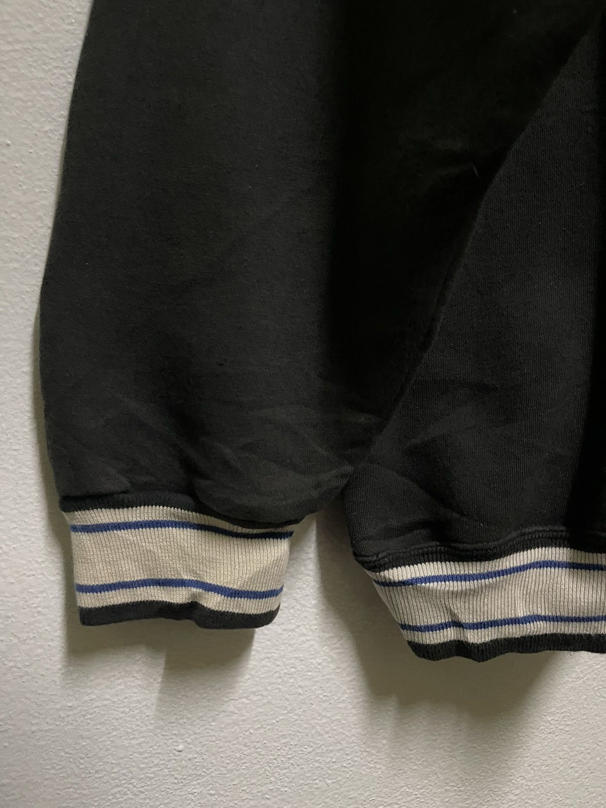 Nike Vintage Rare Nike Sweatshirt Hoodie Center Swoosh Size US L / EU 52-54 / 3 - 17 Thumbnail