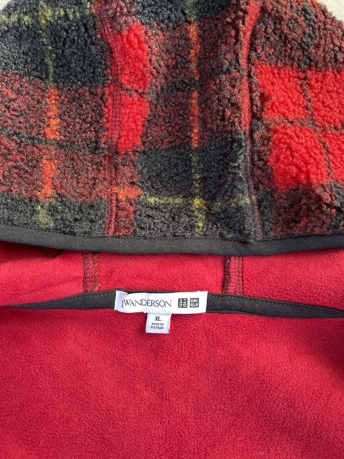 JW Anderson × Uniqlo J.W. Anderson X uniqlo plaid bulky fleece hooded jacket Size US XL / EU 56 / 4 - 6 Thumbnail