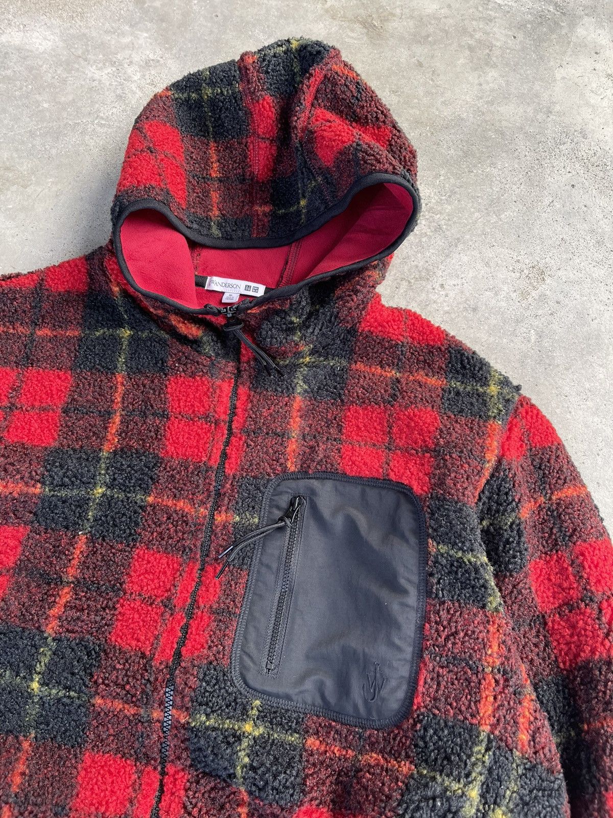 JW Anderson × Uniqlo J.W. Anderson X uniqlo plaid bulky fleece hooded jacket Size US XL / EU 56 / 4 - 3 Thumbnail