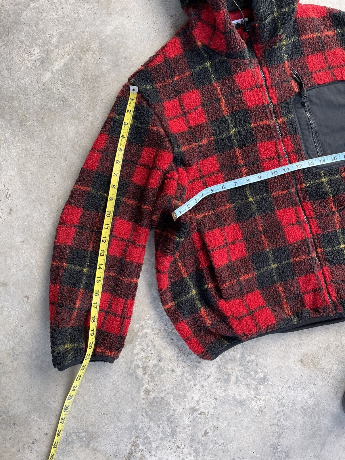 JW Anderson × Uniqlo J.W. Anderson X uniqlo plaid bulky fleece hooded jacket Size US XL / EU 56 / 4 - 11 Thumbnail