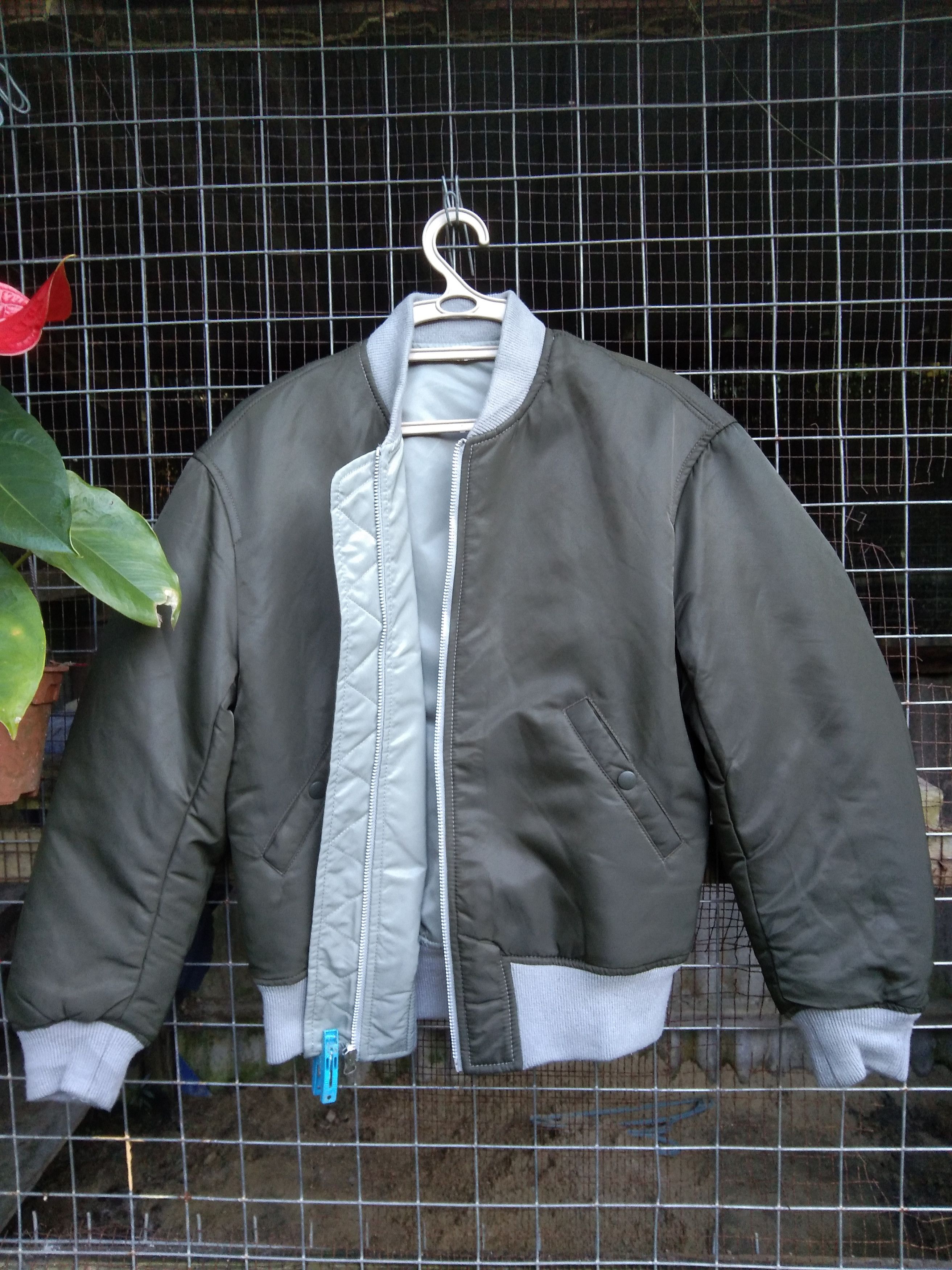 Lemaire MEN'S REVISIBLE BOMBER JACKET Size US S / EU 44-46 / 1 - 2 Thumbnail