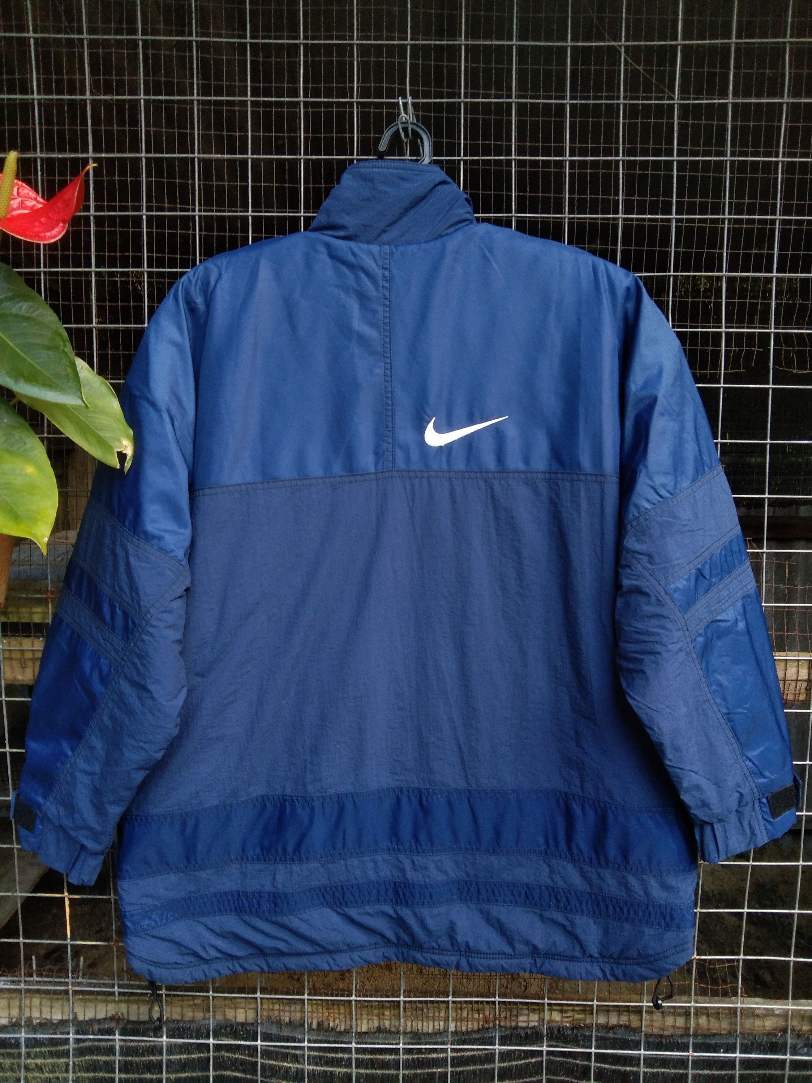 Nike VINTAGE NIKE MEN'S JACKET Size US L / EU 52-54 / 3 - 7 Thumbnail