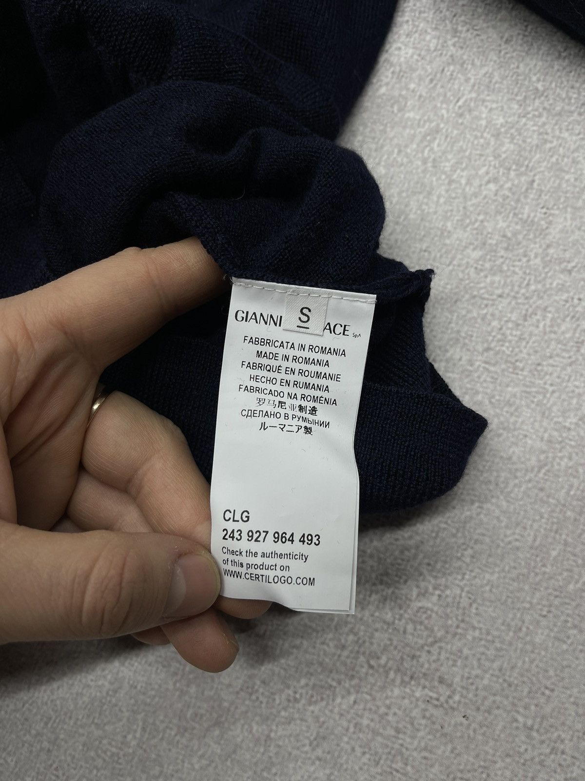 Versace Jeans Couture Versace Collection Wool Sweater Navy Size US S / EU 44-46 / 1 - 6 Thumbnail