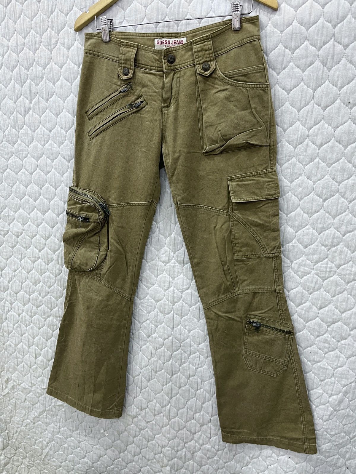 Guess × Hypebeast (Ttt). GUESS JEANS HYPEBEAST TACTICAL FLARE PANTS Size 30" / US 8 / IT 44 - 2 Thumbnail