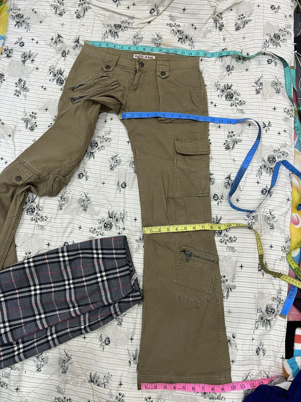 Guess × Hypebeast (Ttt). GUESS JEANS HYPEBEAST TACTICAL FLARE PANTS Size 30" / US 8 / IT 44 - 10 Thumbnail