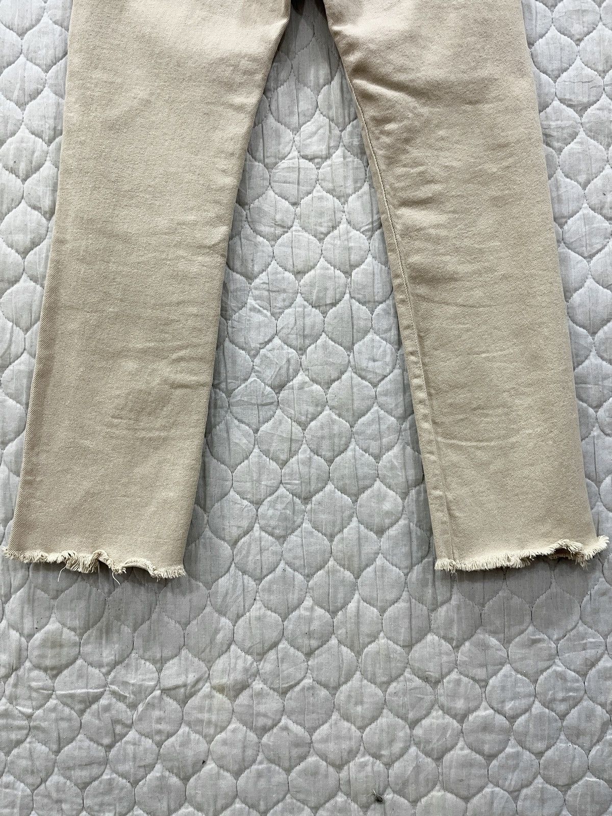 Issey Miyake (Fff). ISSEY MIYAKE PLEATS (T) HYPEBEAST ELASTIC PANTS Size 28" / US 6 / IT 42 - 7 Thumbnail