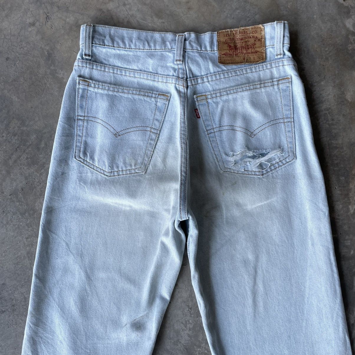Levi's Vintage Clothing Vintage Levi’s Made In USA Rusty Dirty Jeans Pants W28 Size US 28 / EU 44 - 11 Thumbnail