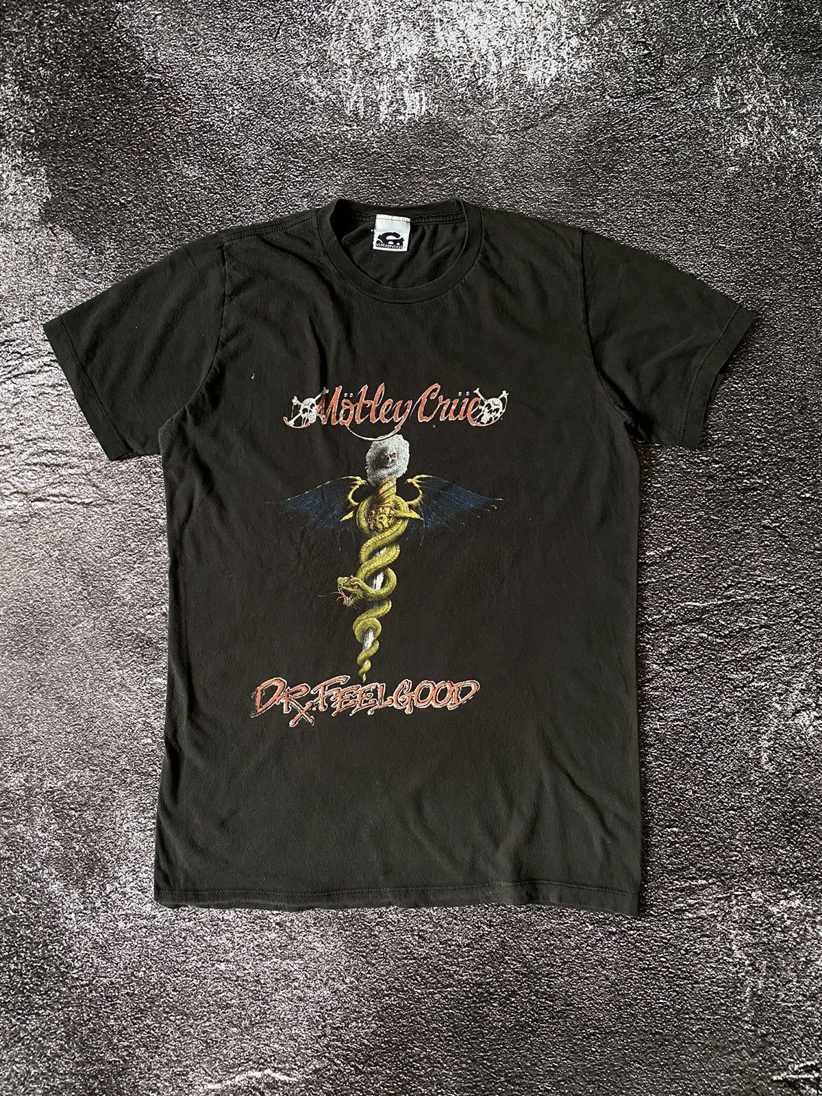 Band Tees Vintage 00s Mötley Crüe Dr. Feelgood Tee Size US M / EU 48-50 / 2 - 1 Thumbnail