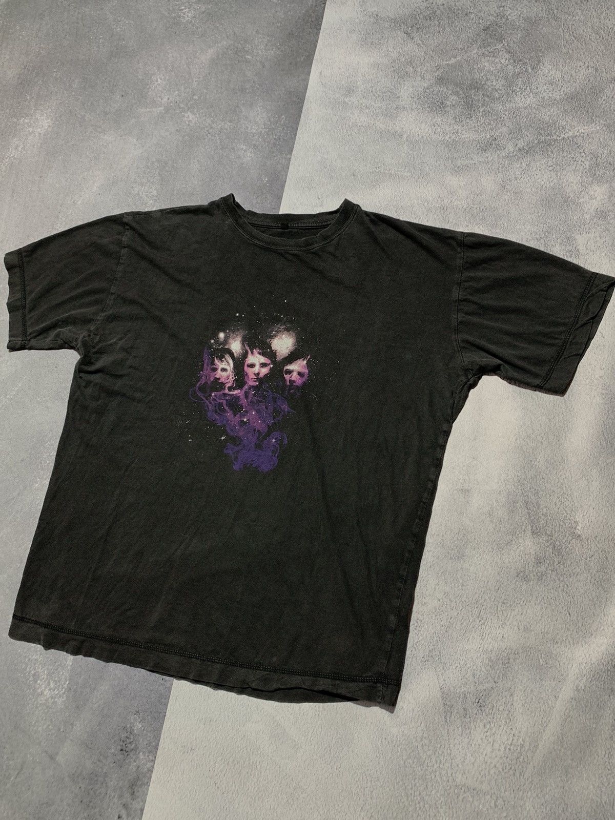 Other Vintage Y2K Muse 2007 sun faded band tee big logo size L Size US L / EU 52-54 / 3 - 2 Thumbnail