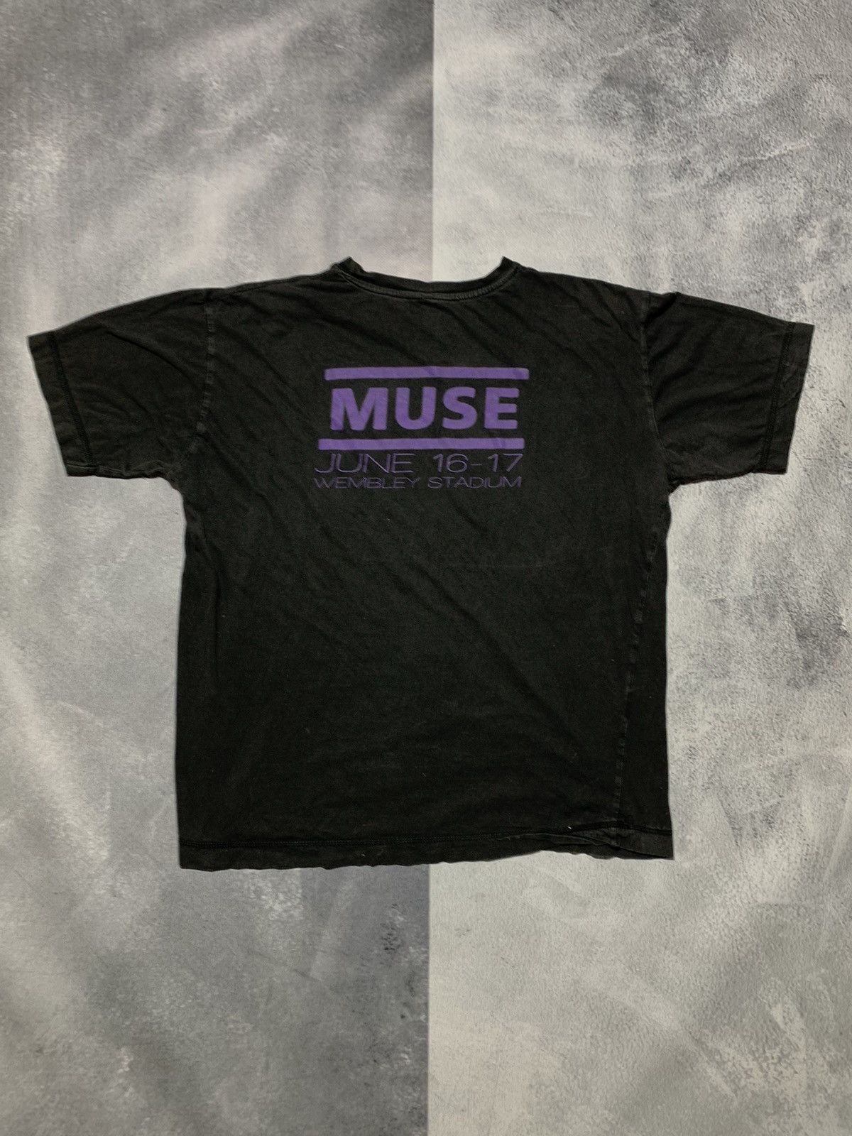 Other Vintage Y2K Muse 2007 sun faded band tee big logo size L Size US L / EU 52-54 / 3 - 4 Thumbnail