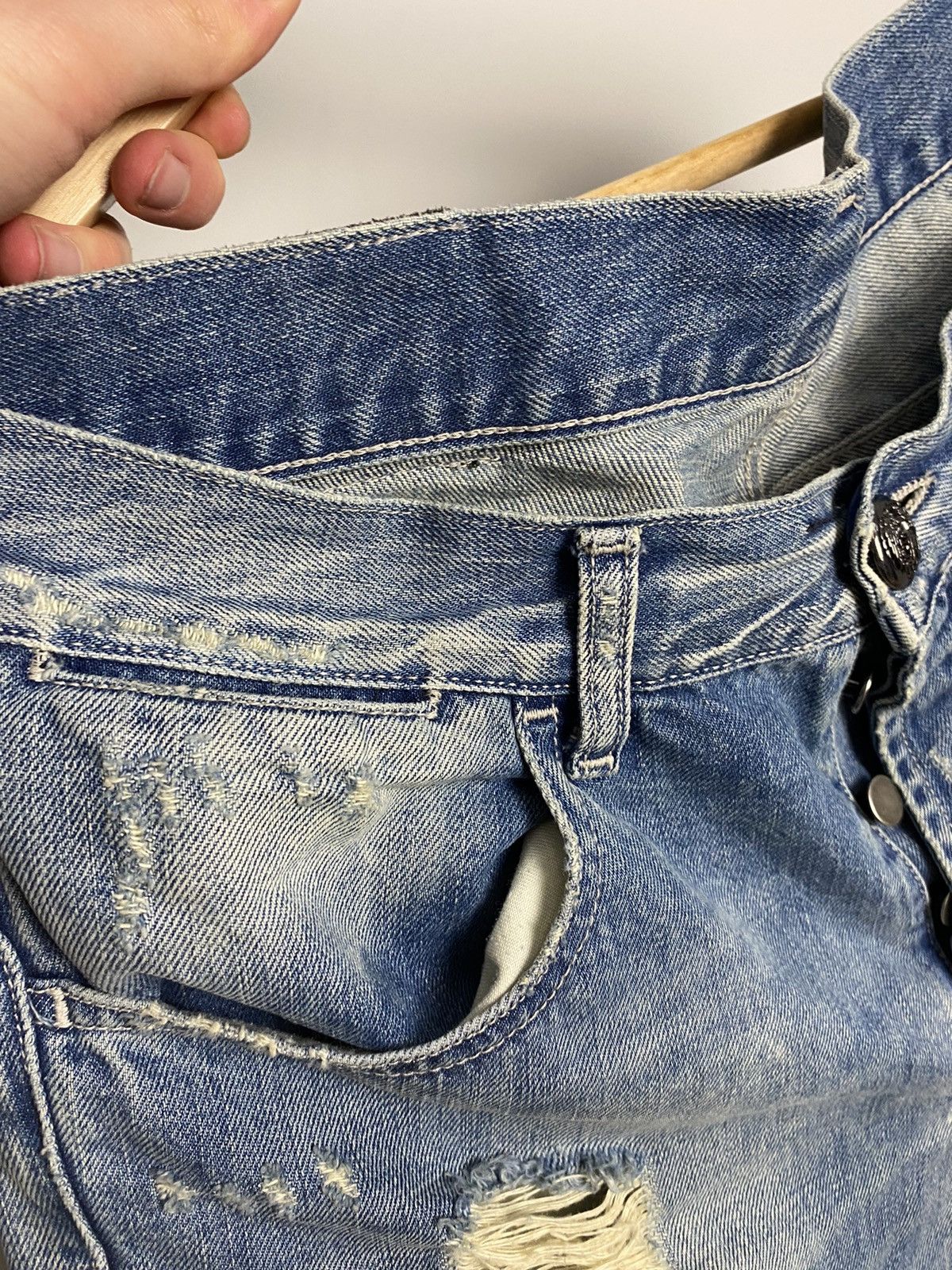 Faith Connexion Faith Connexion SLIM 6Pockets Avant Garde Distressed Denim Size US 33 - 8 Thumbnail