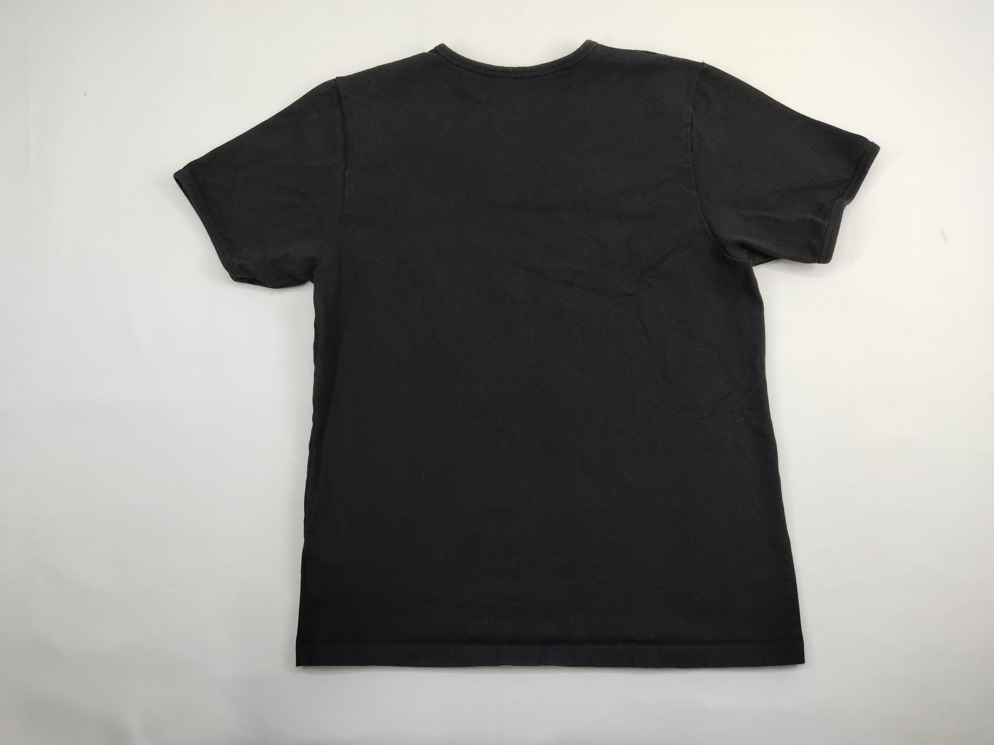 Calvin Klein Calvin Klein CK 5% Elasthan V Neck Tee Spell Out Logo Size US S / EU 44-46 / 1 - 4 Thumbnail