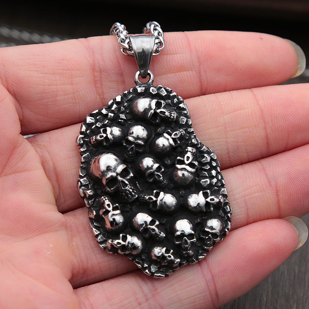 Jewelry Gothic Black Stainless Steel Skull Pendant Necklace Size ONE SIZE - 1 Thumbnail
