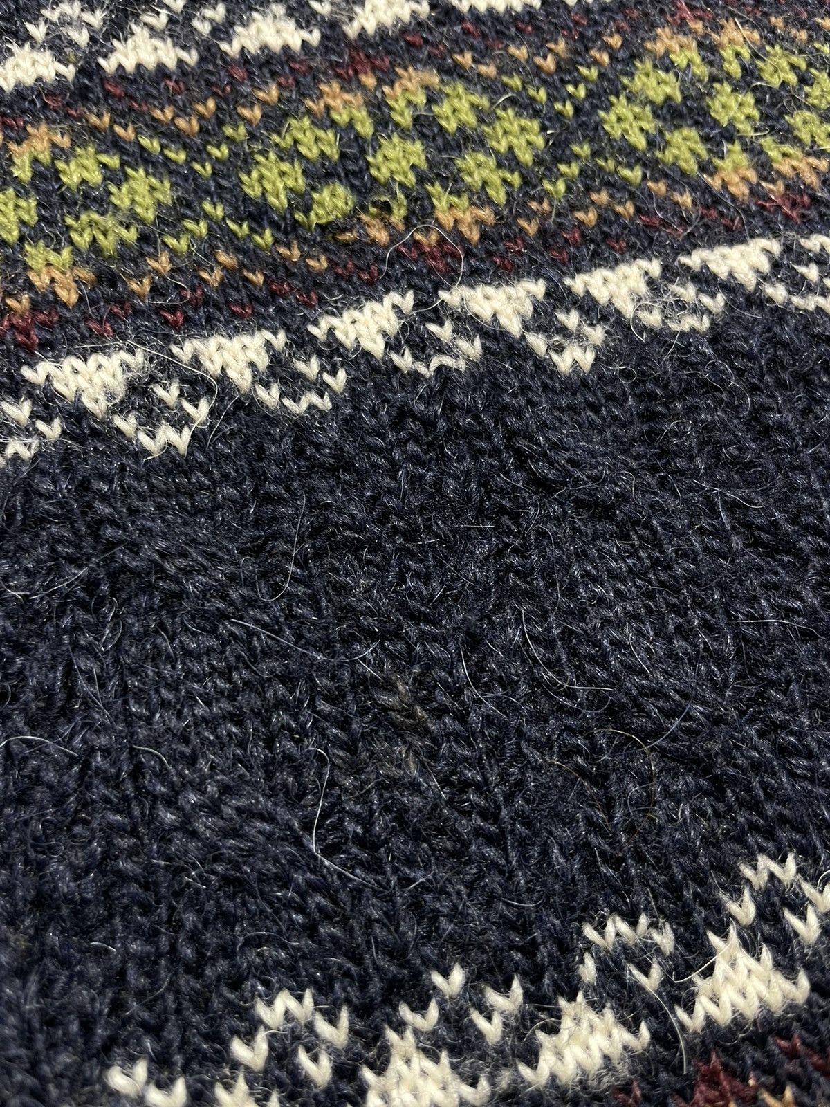 Salvatore Ferragamo Salvatore Ferragamo Wool Sweater Vintage Size US M / EU 48-50 / 2 - 6 Thumbnail
