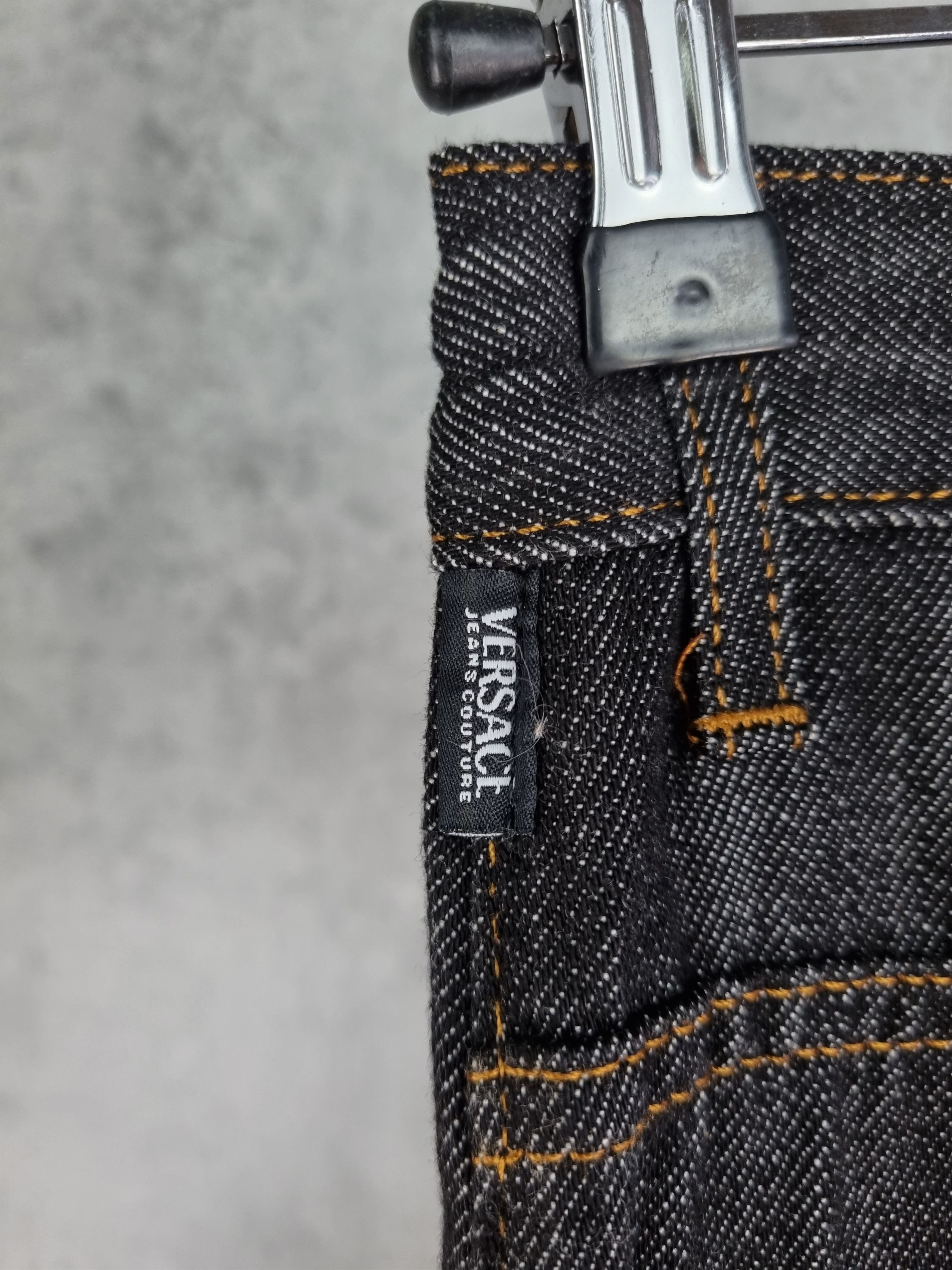 Versace × Versace Jeans Couture Versace Gold Embroidery Swarovski Emblem Denim Jeans Size US 32 / EU 48 - 12 Thumbnail