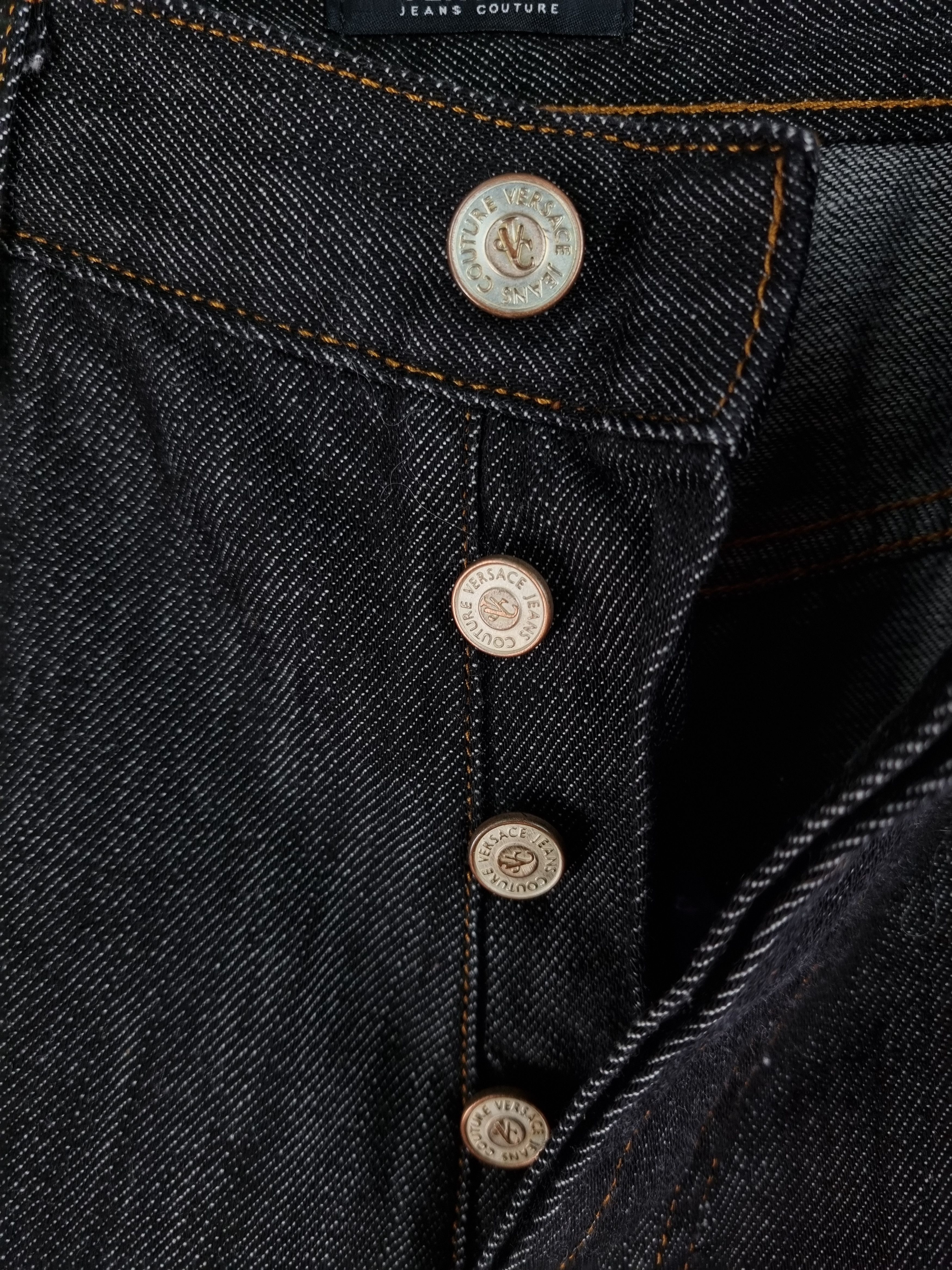 Versace × Versace Jeans Couture Versace Gold Embroidery Swarovski Emblem Denim Jeans Size US 32 / EU 48 - 13 Thumbnail