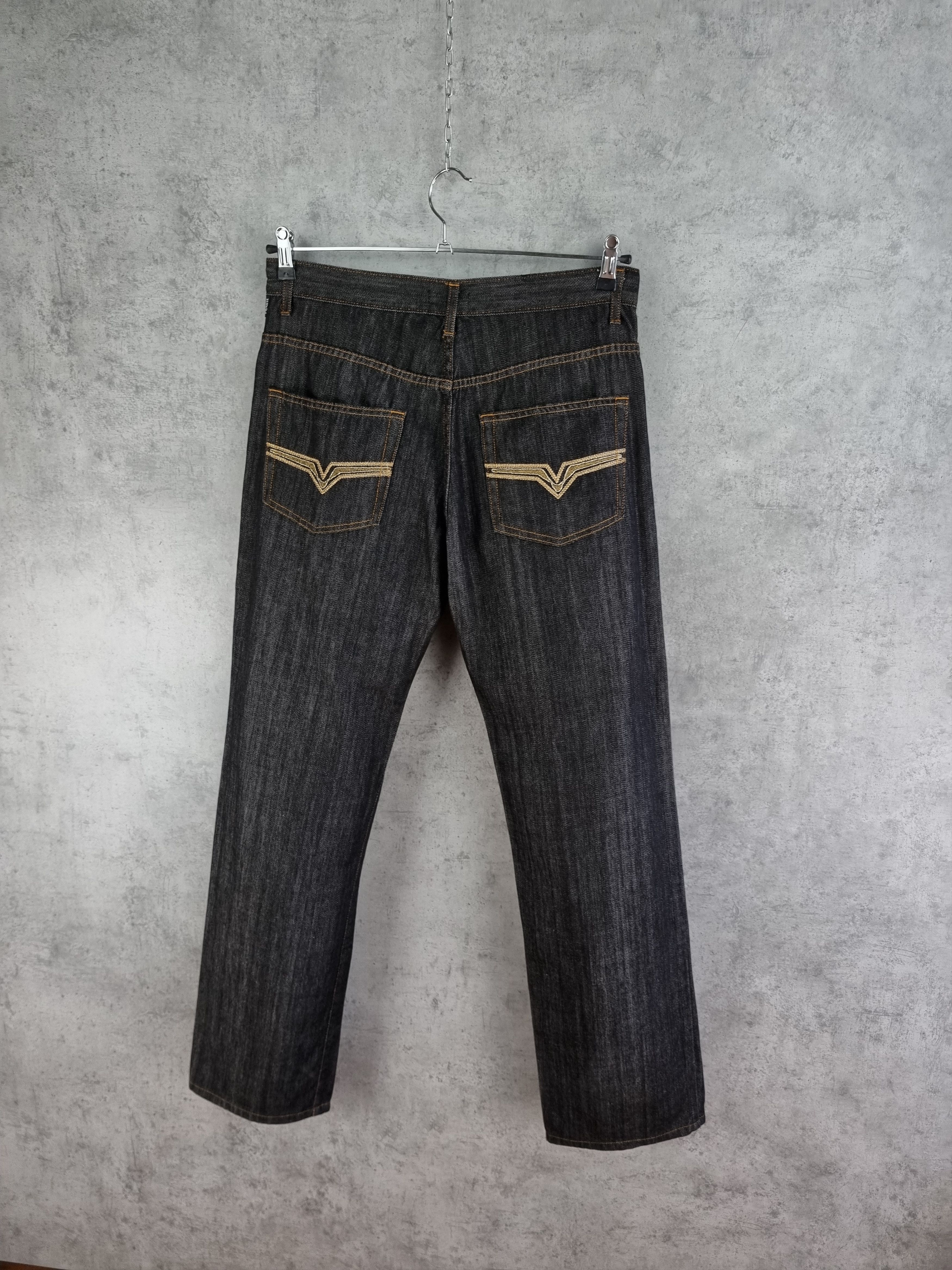 Versace × Versace Jeans Couture Versace Gold Embroidery Swarovski Emblem Denim Jeans Size US 32 / EU 48 - 2 Thumbnail