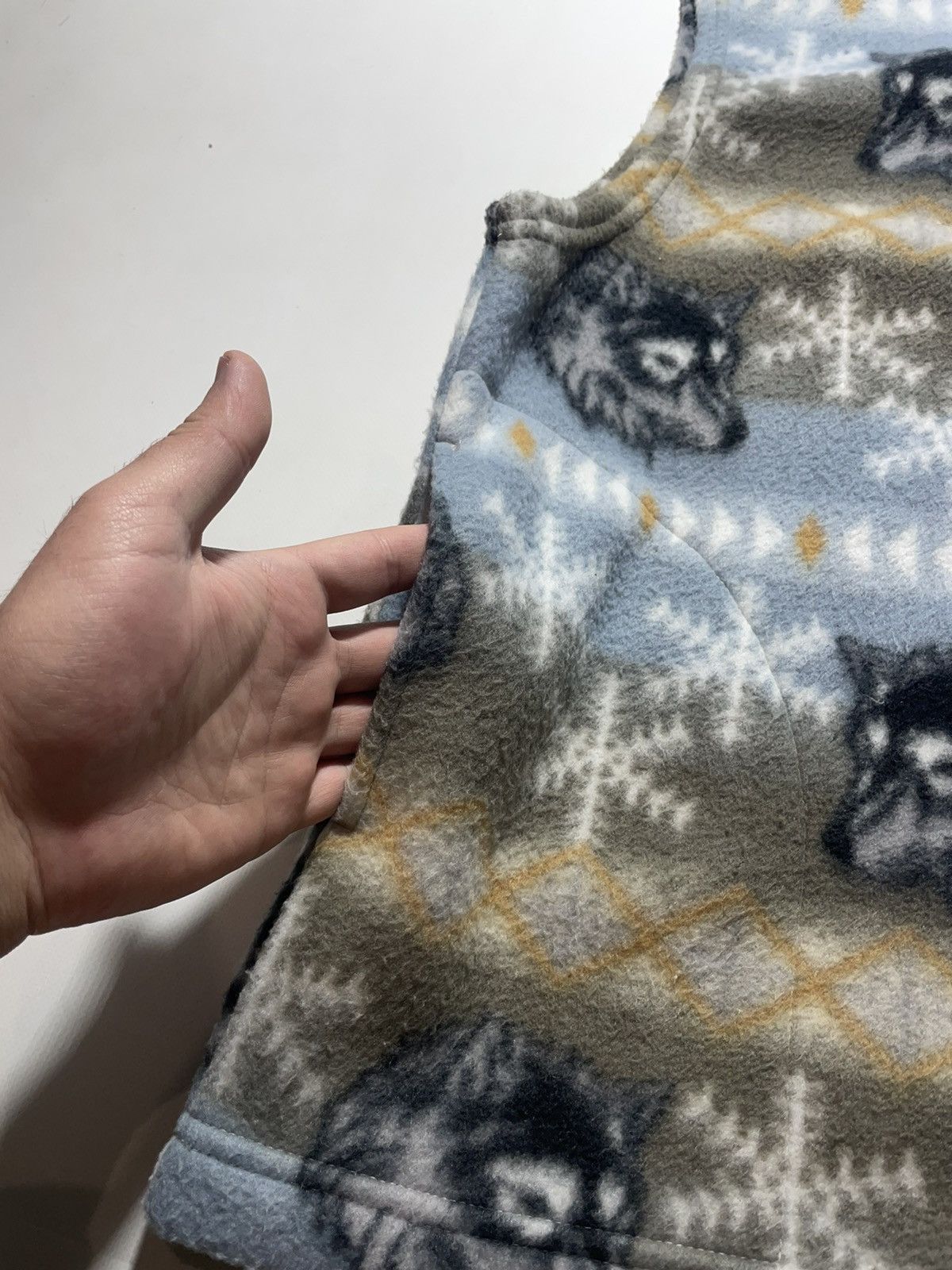 Vintage Vintage Printed Fleece Wolfs Vest Size US L / EU 52-54 / 3 - 5 Thumbnail