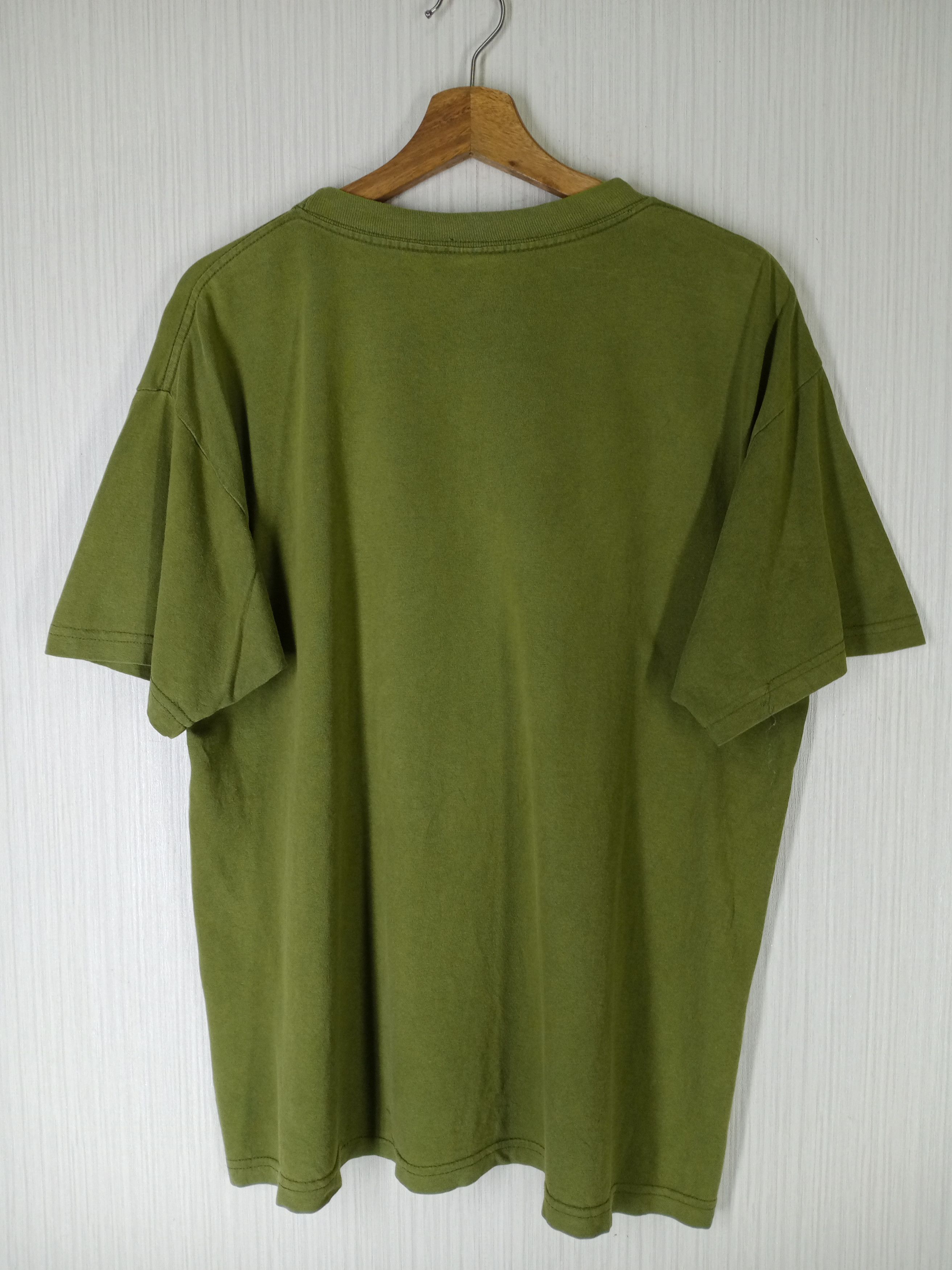 Stussy Rare Vintage 90s Stussy Big Logo Tshirt Size US L / EU 52-54 / 3 - 9 Thumbnail