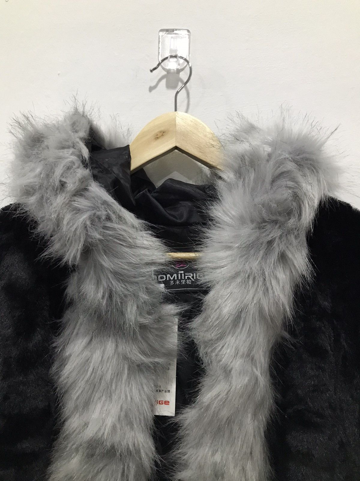 Japanese Brand Domiirige fur cloaks & capes Size US M / EU 48-50 / 2 - 5 Thumbnail