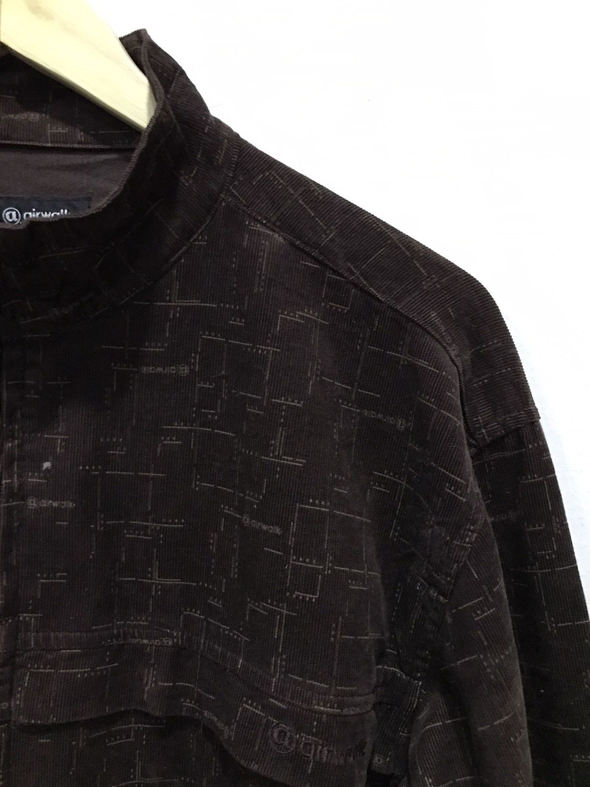 Airwalk Airwalk overprint corduroy zipper shirt Size US M / EU 48-50 / 2 - 8 Thumbnail