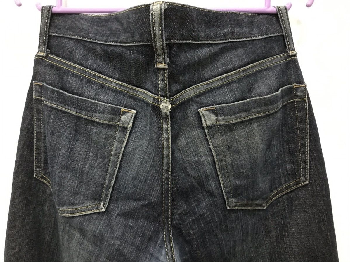 Japanese Brand Uniqlo Skinny Fit faded denim Jeans Size US 33 - 9 Thumbnail