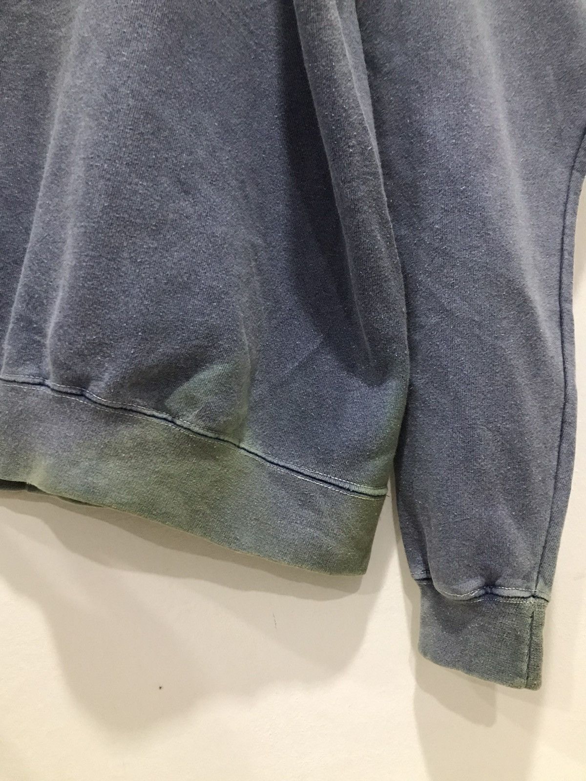 Levi's Vintage Levis crewneck faded Sweatshirt Size US XXL / EU 58 / 5 - 7 Thumbnail