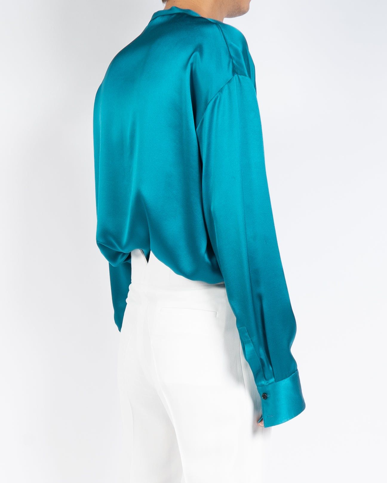 Haider Ackermann FW19 Dali Lagoon Blue Oversized Mandarin Silk Shirt Size US S / EU 44-46 / 1 - 4 Thumbnail