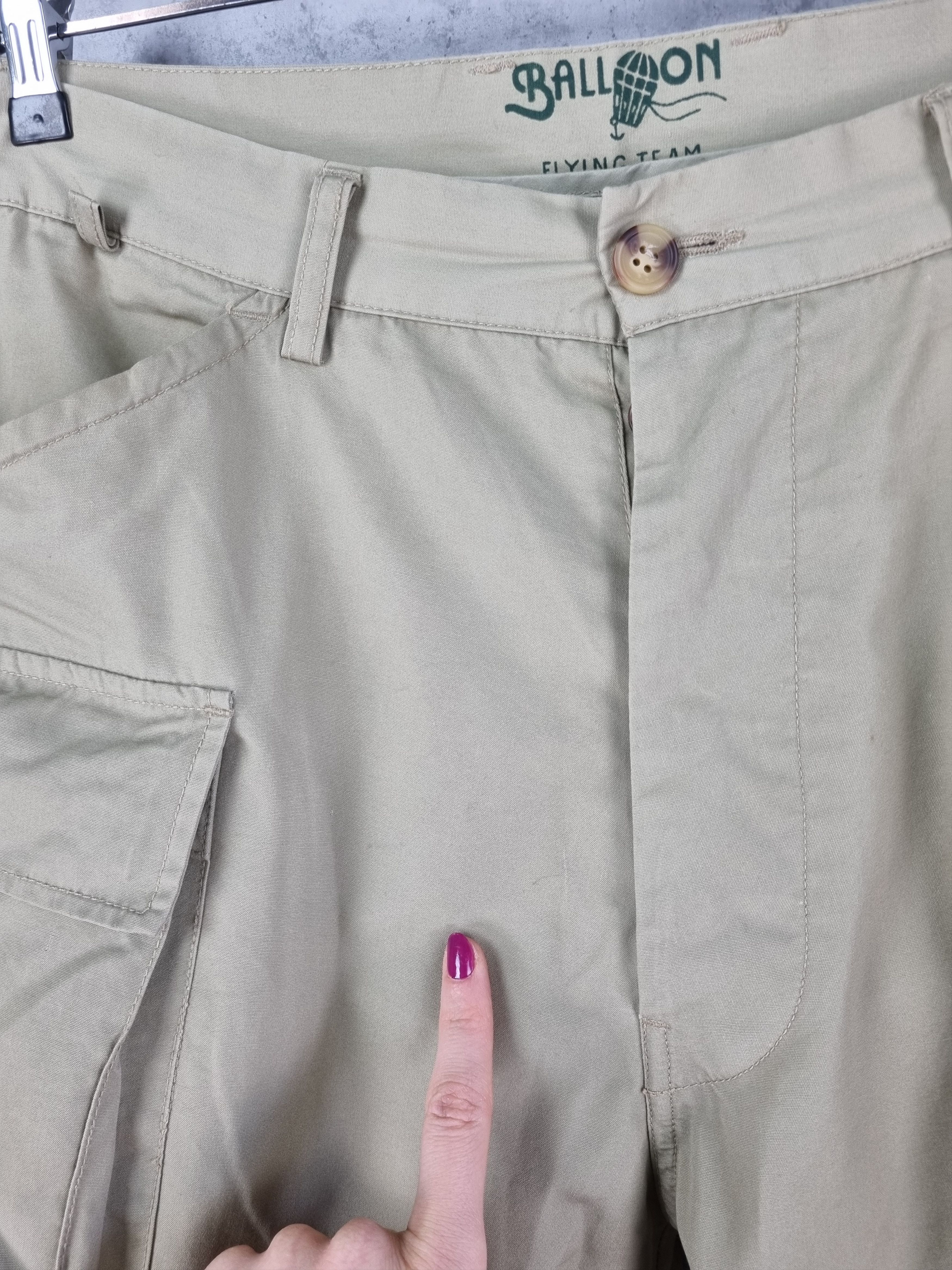 Japanese Brand 90s Cargo Parachute Multi Pockets Pants Travis Scott style Size US 33 - 14 Thumbnail