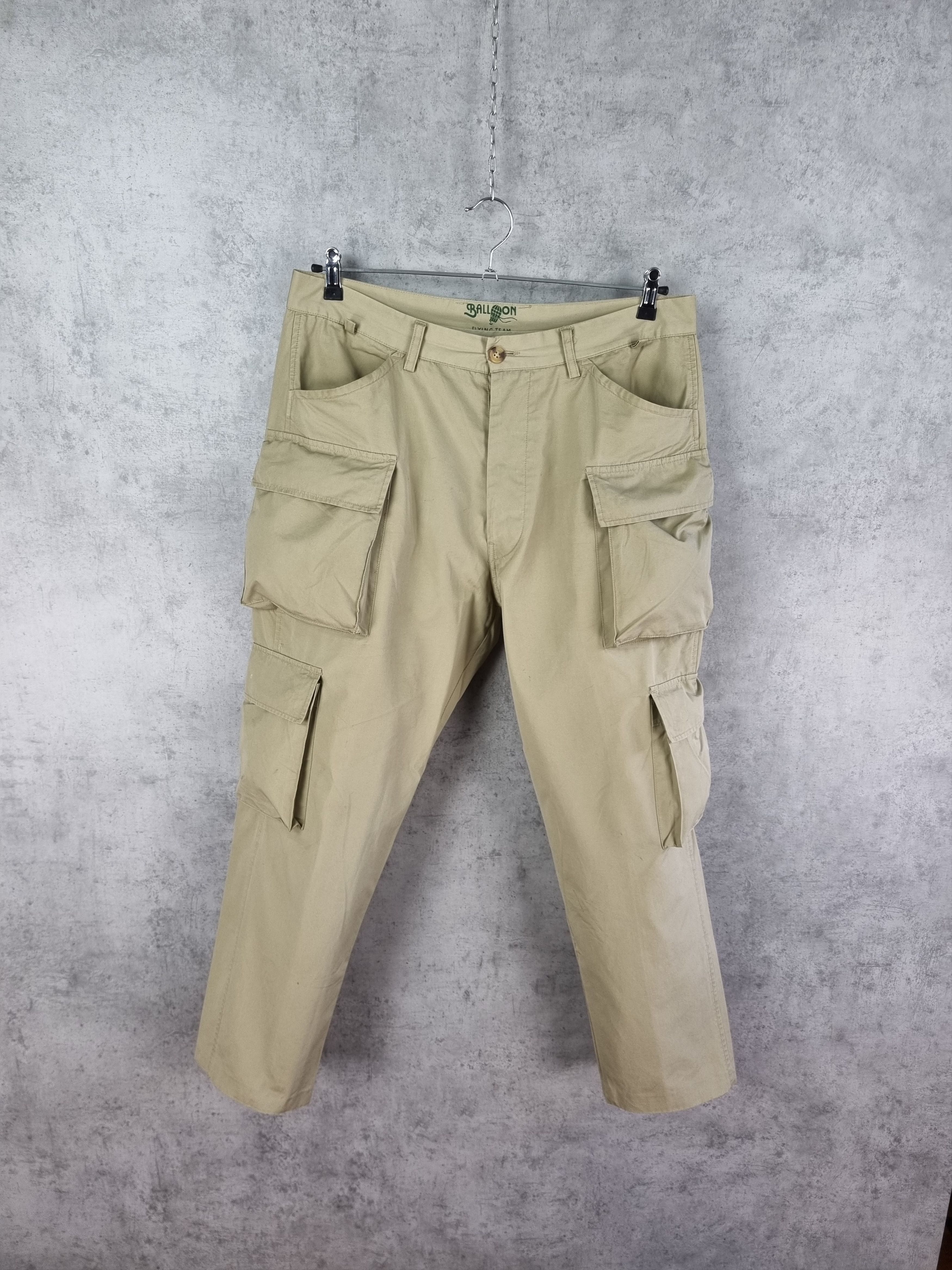 Japanese Brand 90s Cargo Parachute Multi Pockets Pants Travis Scott style Size US 33 - 11 Thumbnail