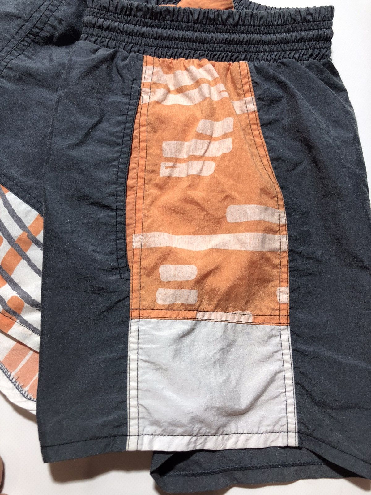 Reebok Vintage Reebok Nylon Shorts Size US 34 / EU 50 - 6 Thumbnail