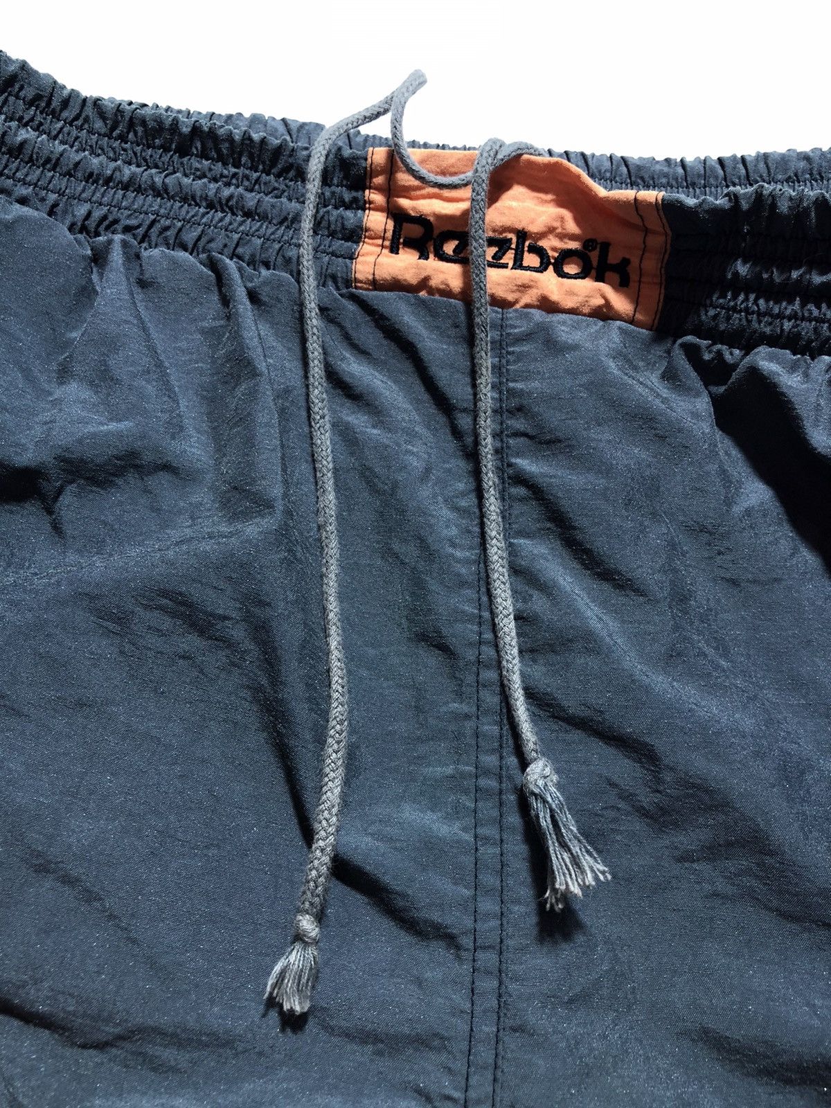 Reebok Vintage Reebok Nylon Shorts Size US 34 / EU 50 - 7 Thumbnail