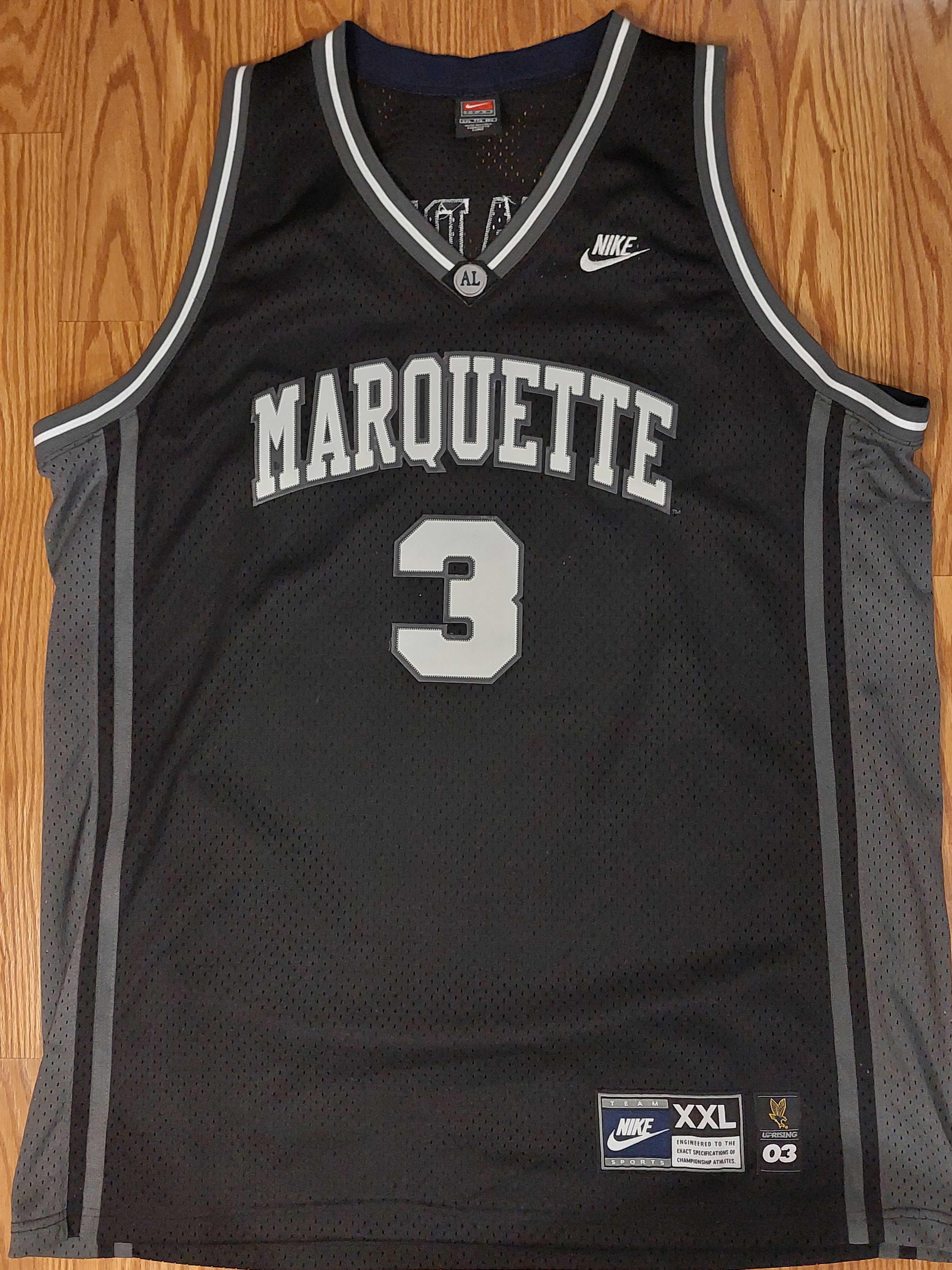 NBA × Nike Authentic Dwyane Wade Marquette University Nike Jersey Size US XXL / EU 58 / 5 - 2 Thumbnail