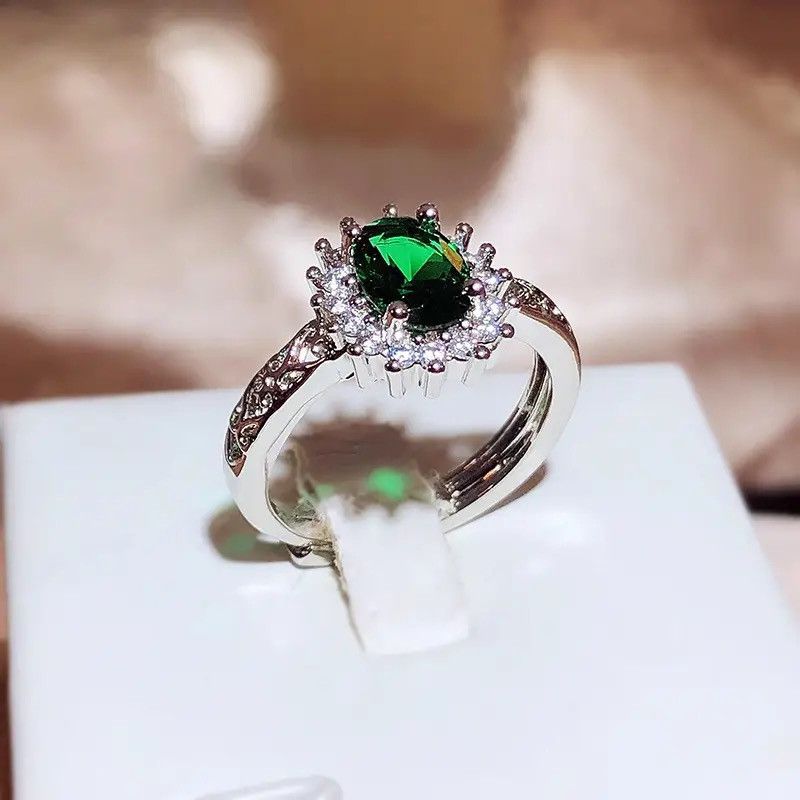 Japanese Brand × Jewelry × Vintage Exquisite Green Zircon Ring Size ONE SIZE - 1 Thumbnail