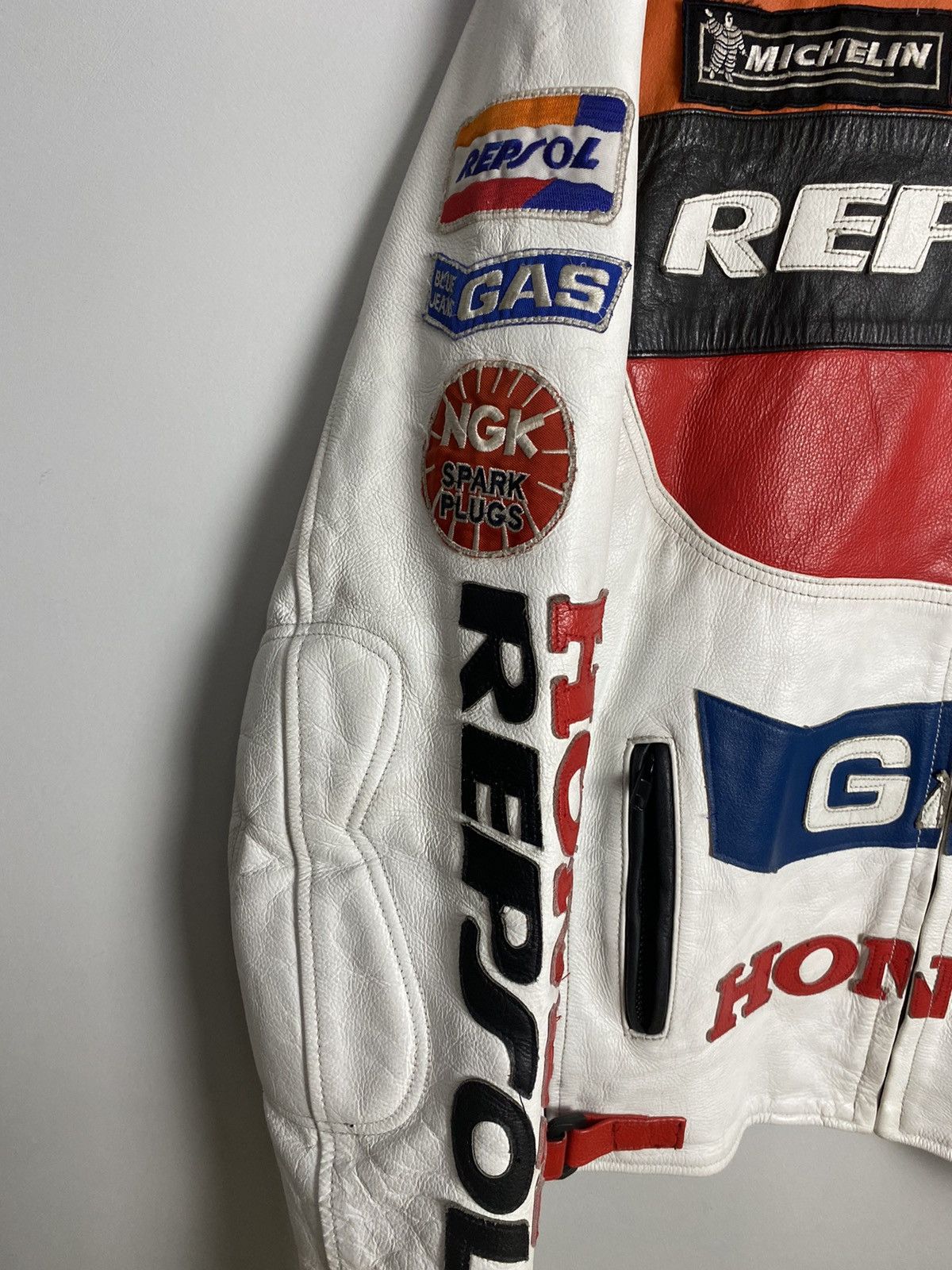 Honda 🔥Rare Vintage HONDA REPSOL Dainese racing leather jacket Size US XXL / EU 58 / 5 - 7 Thumbnail