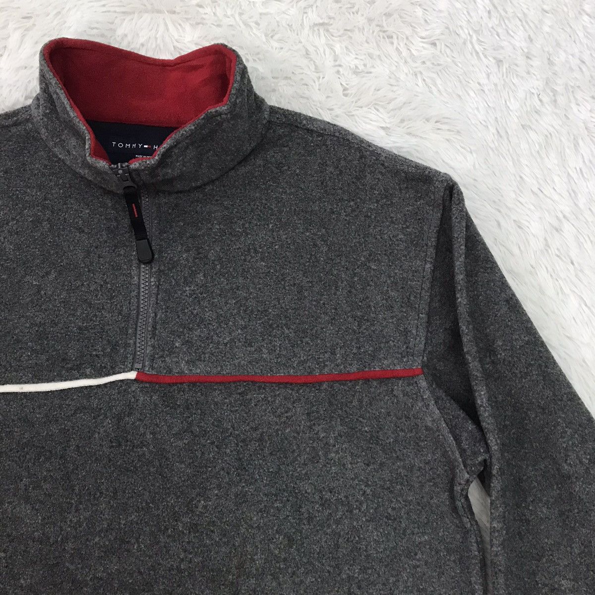 Tommy Hilfiger Tommy Hilfiger Fleece Big Logo On Back Sweater/Sweatshirt Size US L / EU 52-54 / 3 - 6 Thumbnail