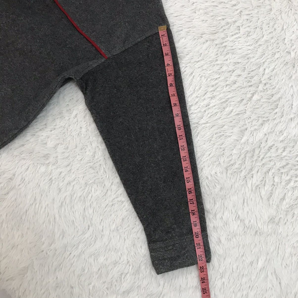 Tommy Hilfiger Tommy Hilfiger Fleece Big Logo On Back Sweater/Sweatshirt Size US L / EU 52-54 / 3 - 18 Thumbnail