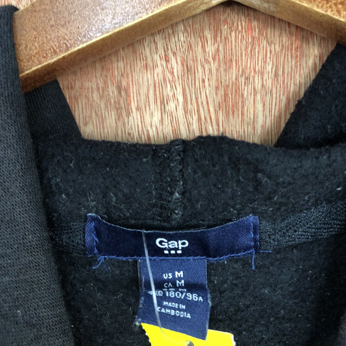 Gap DL Gap Black Big Logo Hoodies #2026 Size US M / EU 48-50 / 2 - 12 Thumbnail