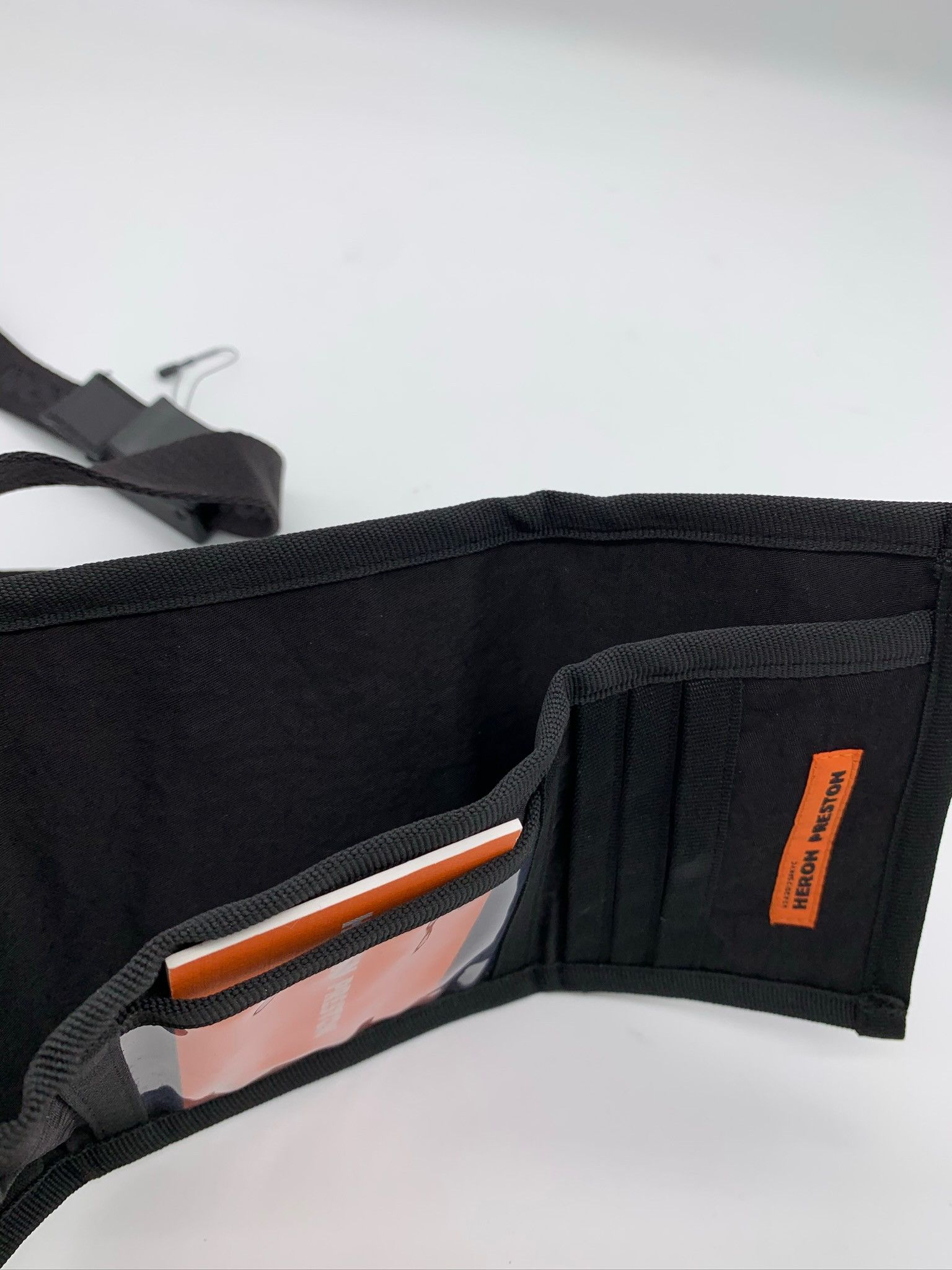 Heron Preston 🔥[SALE]🔥 Heron Preston Black Wallet Dots Size ONE SIZE - 10 Thumbnail