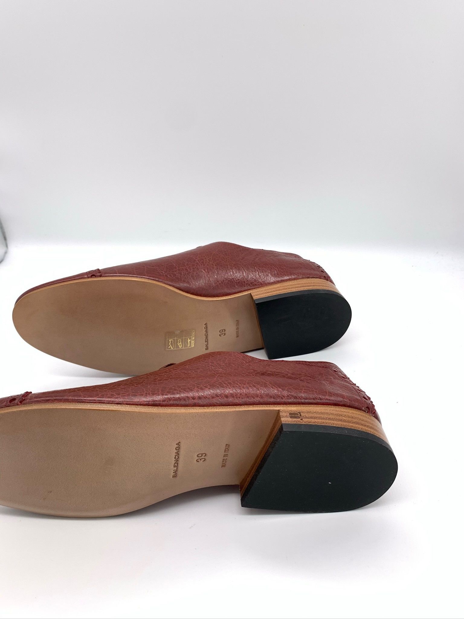 Balenciaga 🔥75% OFF🔥 [SALE] Balenciaga Burgundy Casual Leather Shoes Size US 5.5 / EU 38 - 4 Thumbnail
