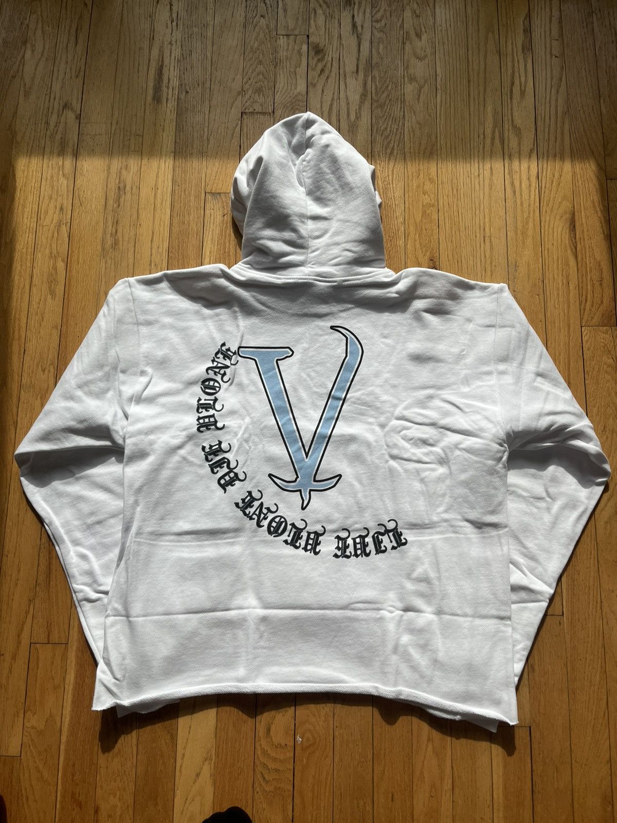 Vlone Vlone Old English Oversized Hoodie White Size Medium Size US M / EU 48-50 / 2 - 2 Thumbnail