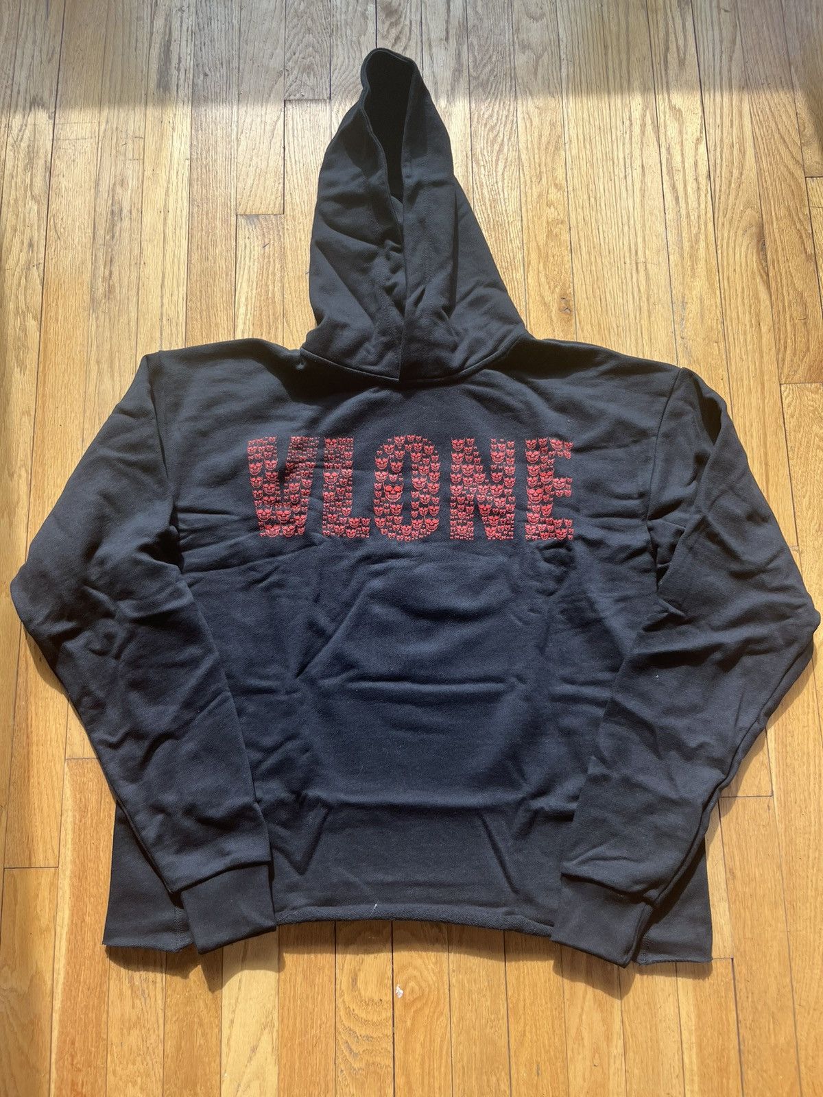 Vlone Vlone Red Skulls Spellout Oversized Hoodie Black Size Small Grailed